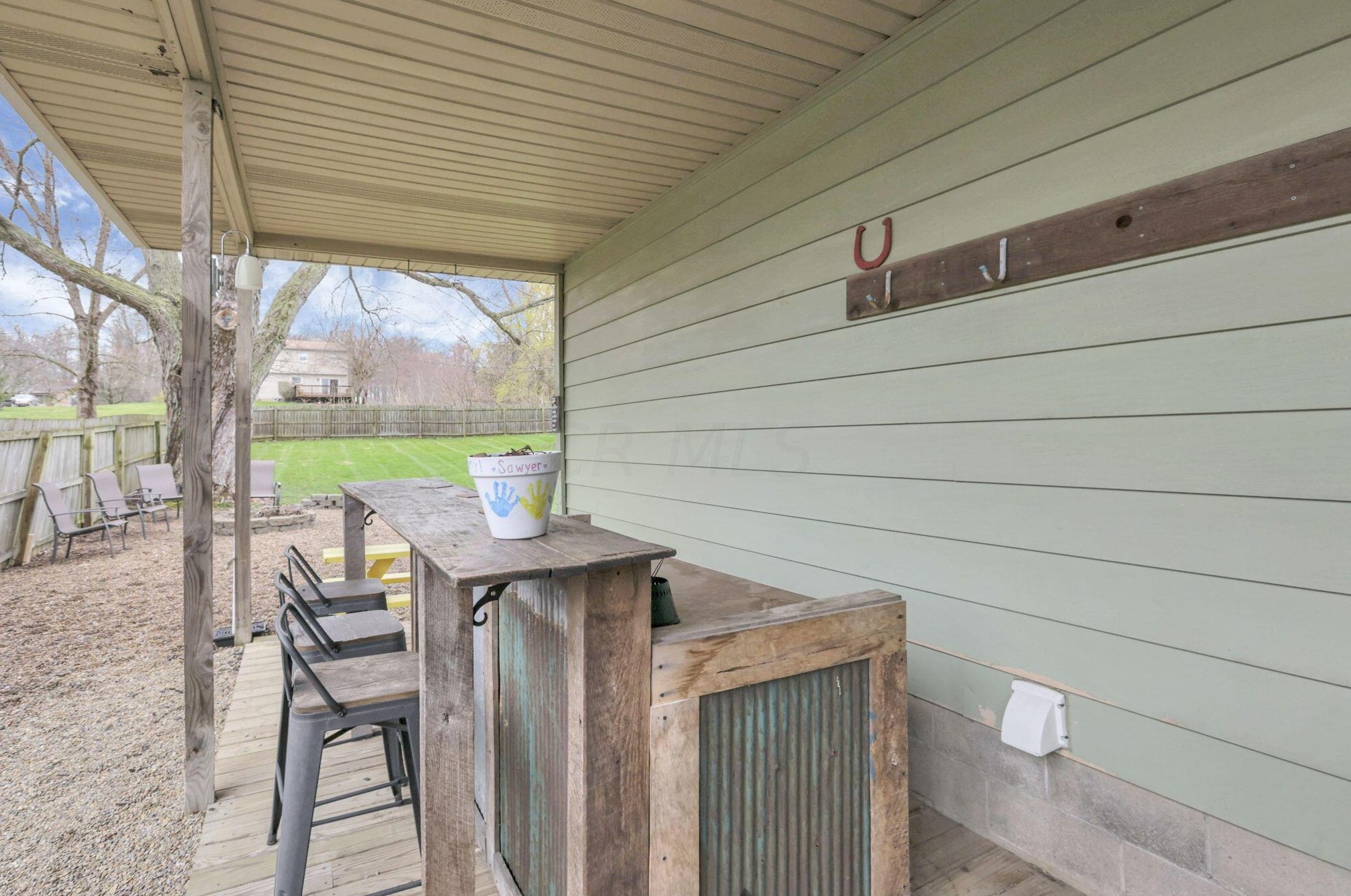 5020 Deeds Rd, Granville OH  43023-9426 exterior