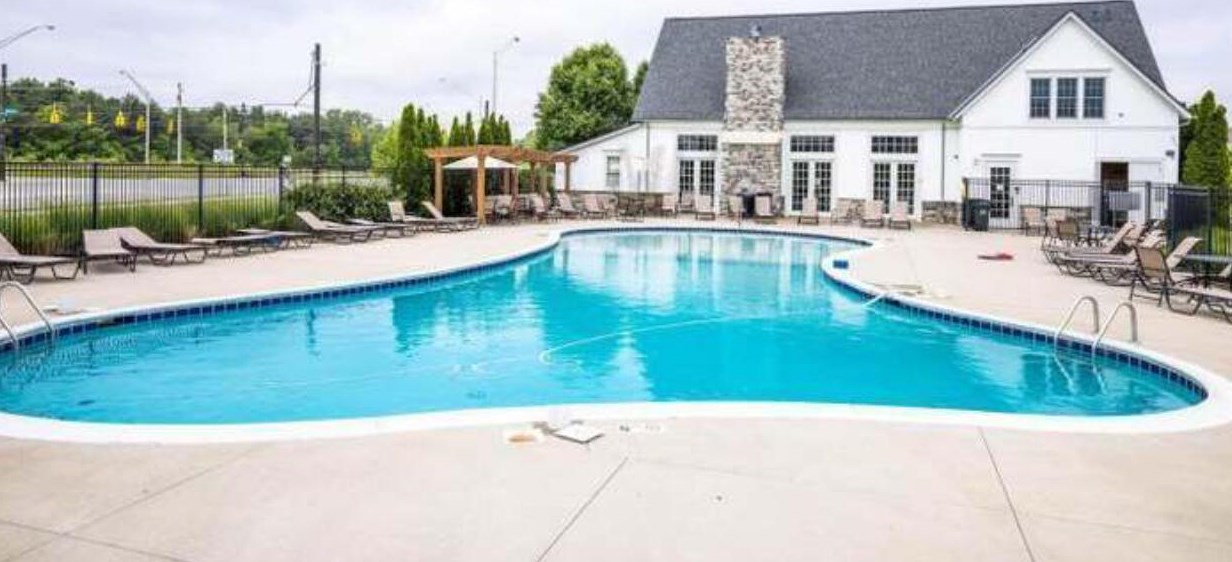 5850 Passage Creek Dr, Dublin OH  43016-7601 exterior