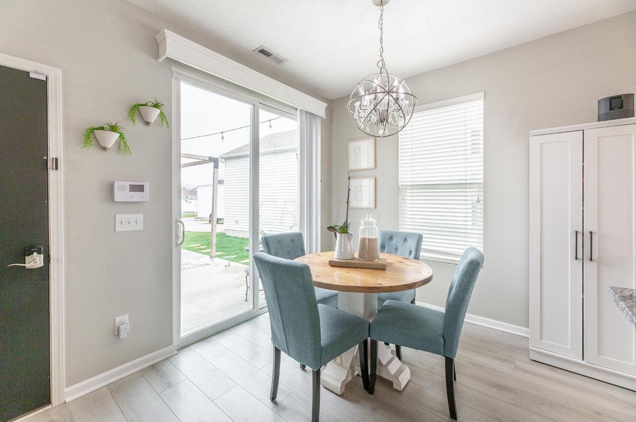 5850 Passage Creek Dr, Dublin OH  43016-7601 exterior