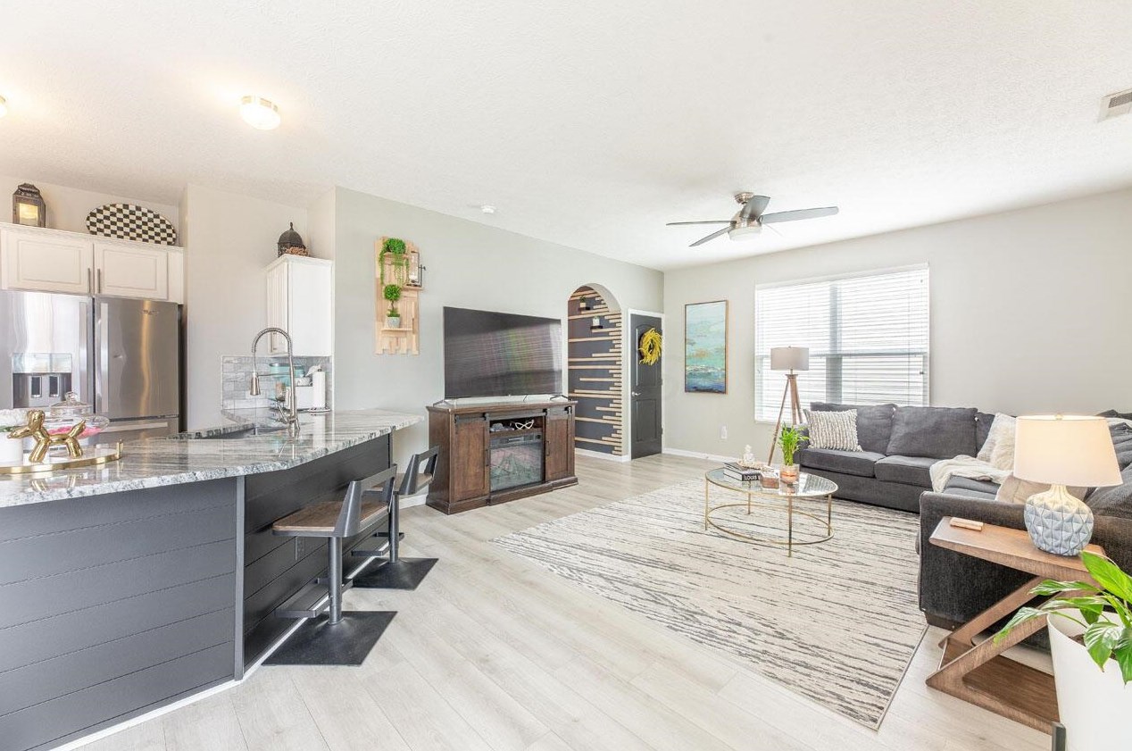 5850 Passage Creek Dr, Dublin OH  43016-7601 exterior