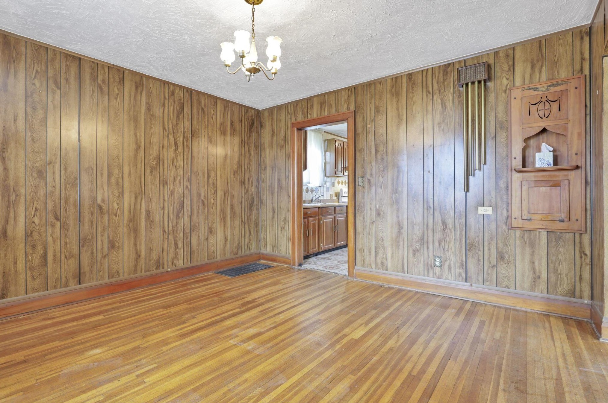 88 Roys Ave, Columbus OH  43204-2633 exterior