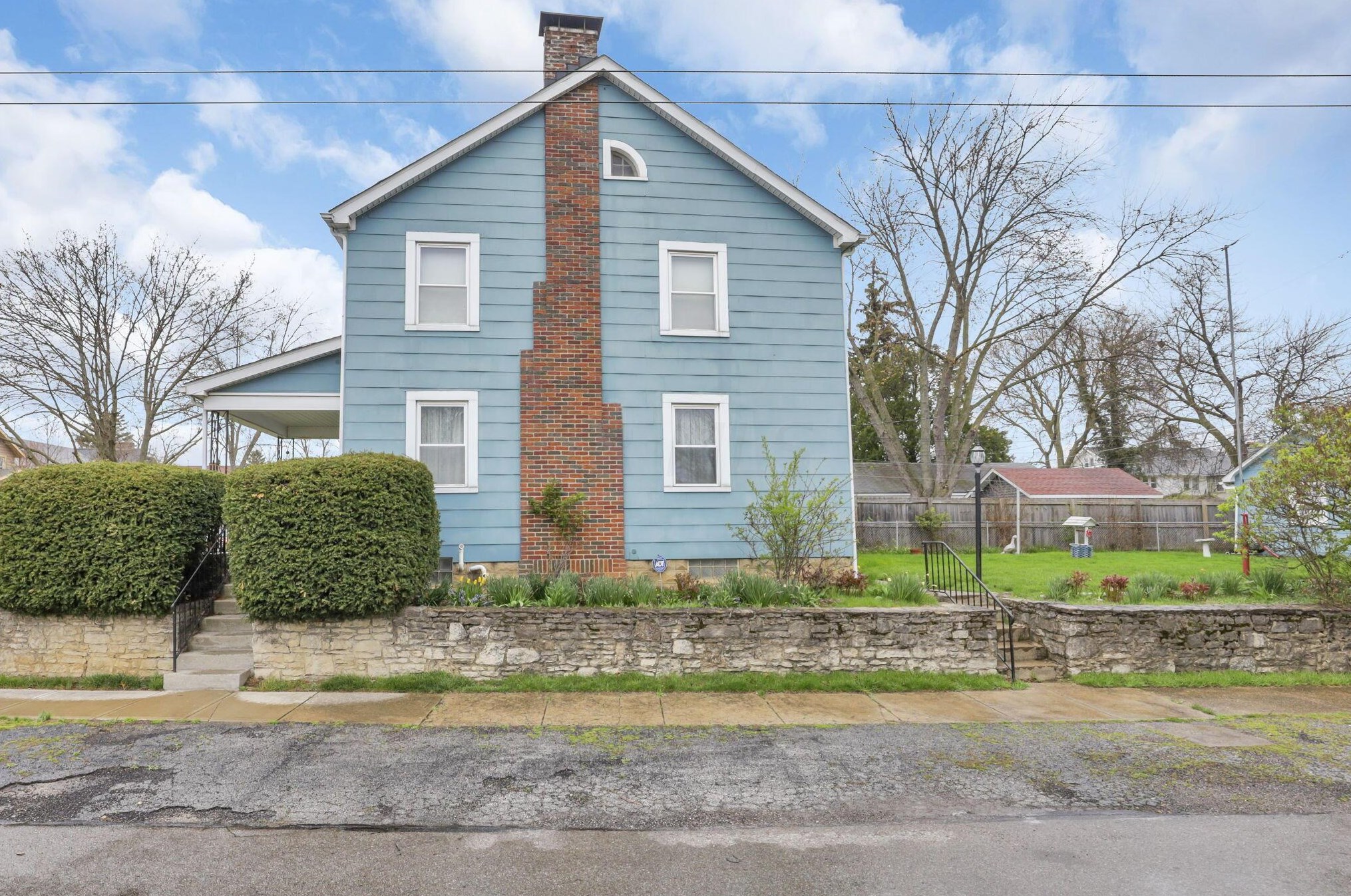 88 Roys Ave, Columbus OH  43204-2633 exterior