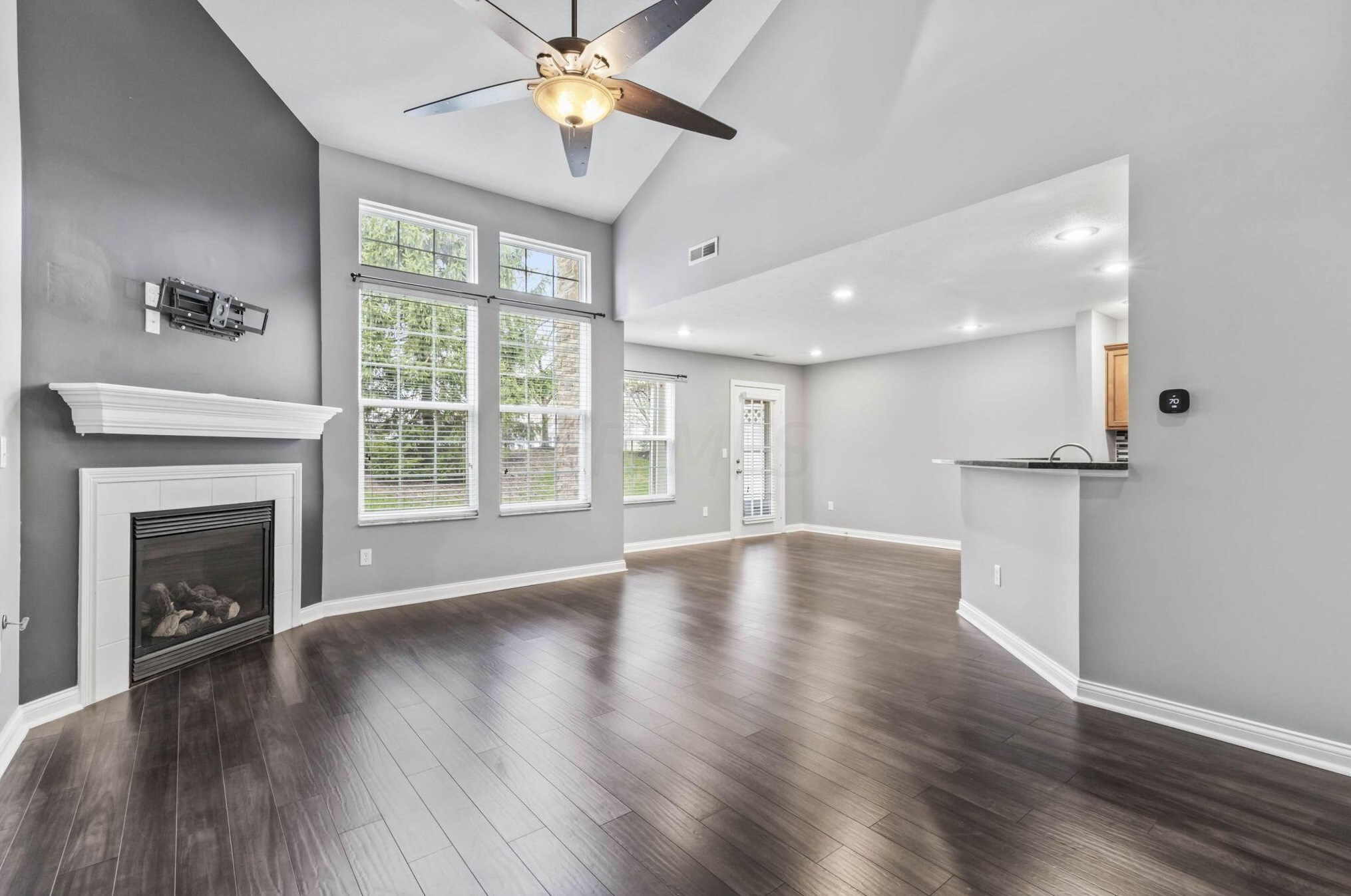 5017 Calais Dr, Columbus OH  43221-5686 exterior