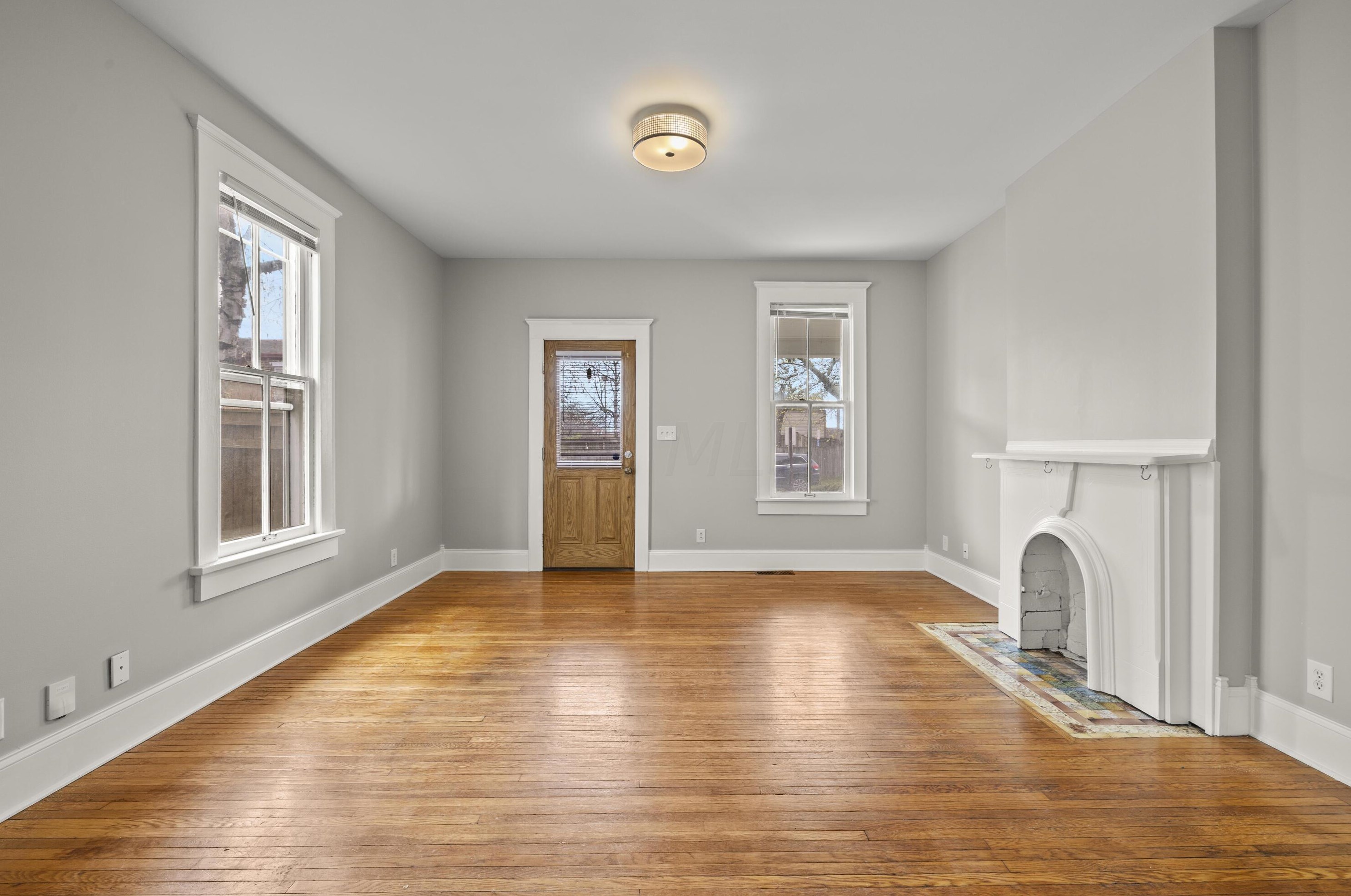 178 4th Ave, Columbus OH  43201-3583 exterior