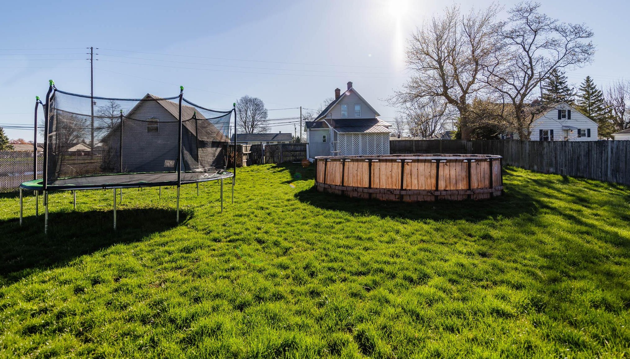 191 Elm St, London OH  43140-1159 exterior