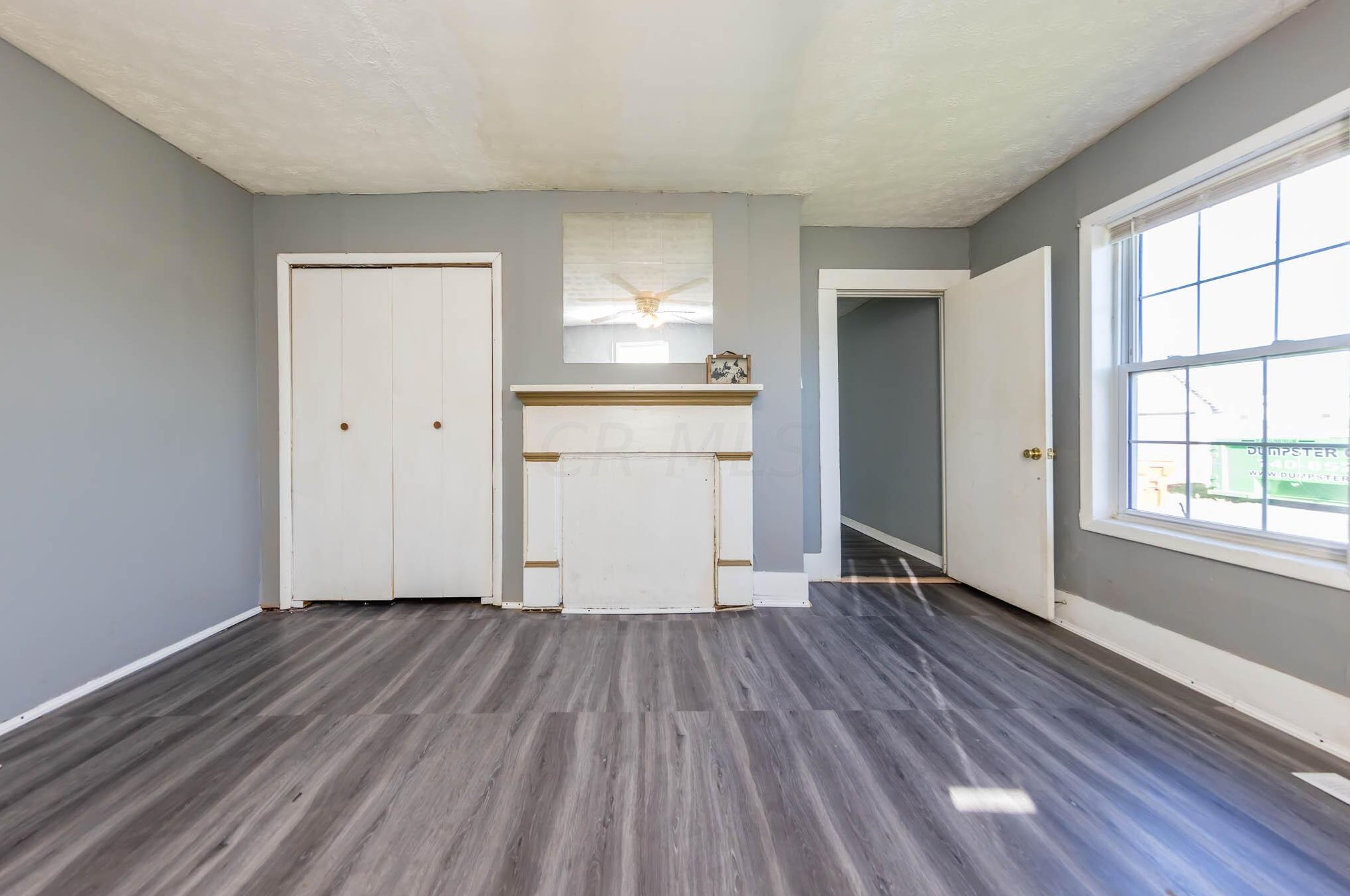 191 Elm St, London OH  43140-1159 exterior