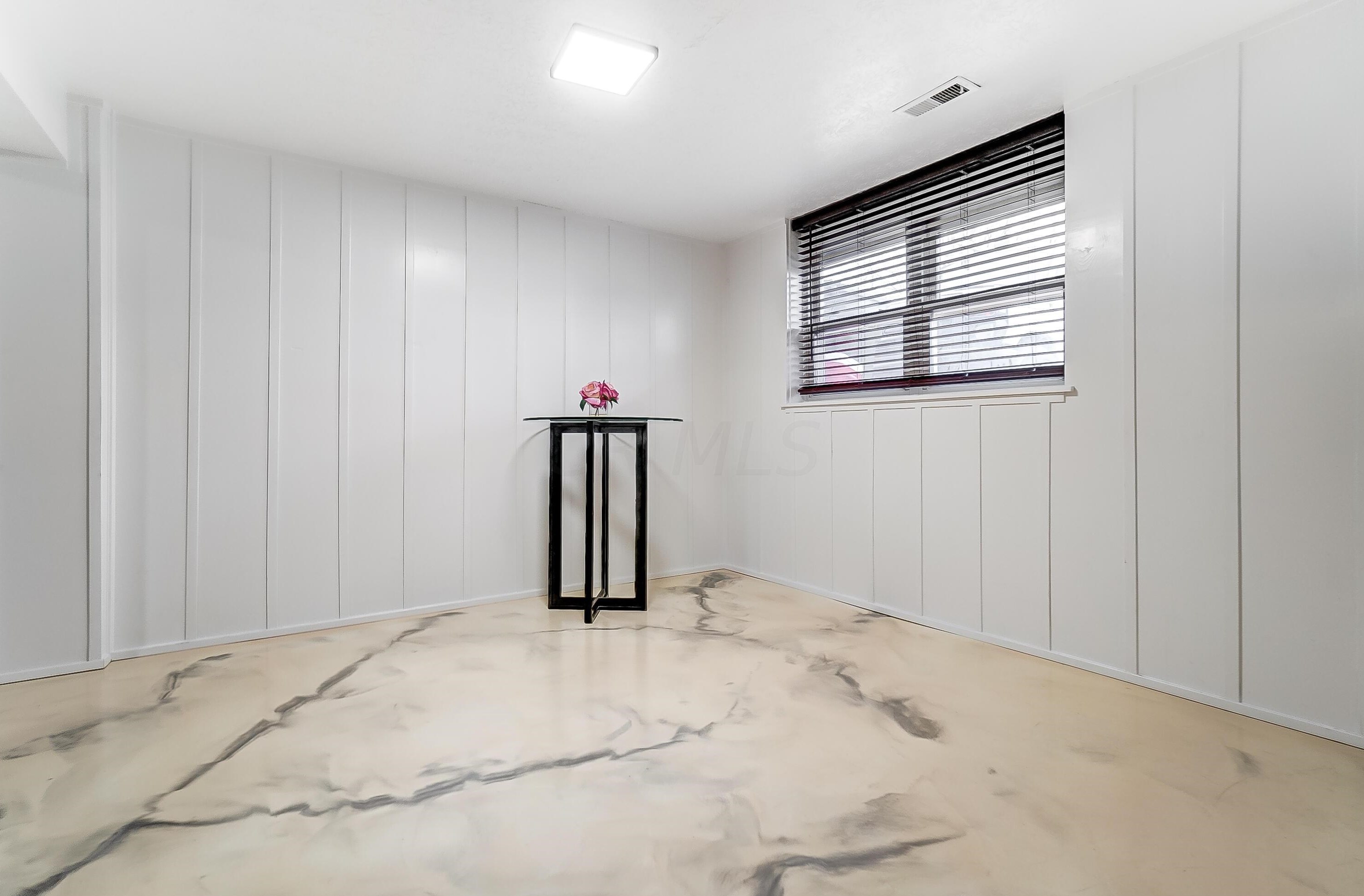 5252 Grandon Dr, Hilliard OH  43026-1746 exterior