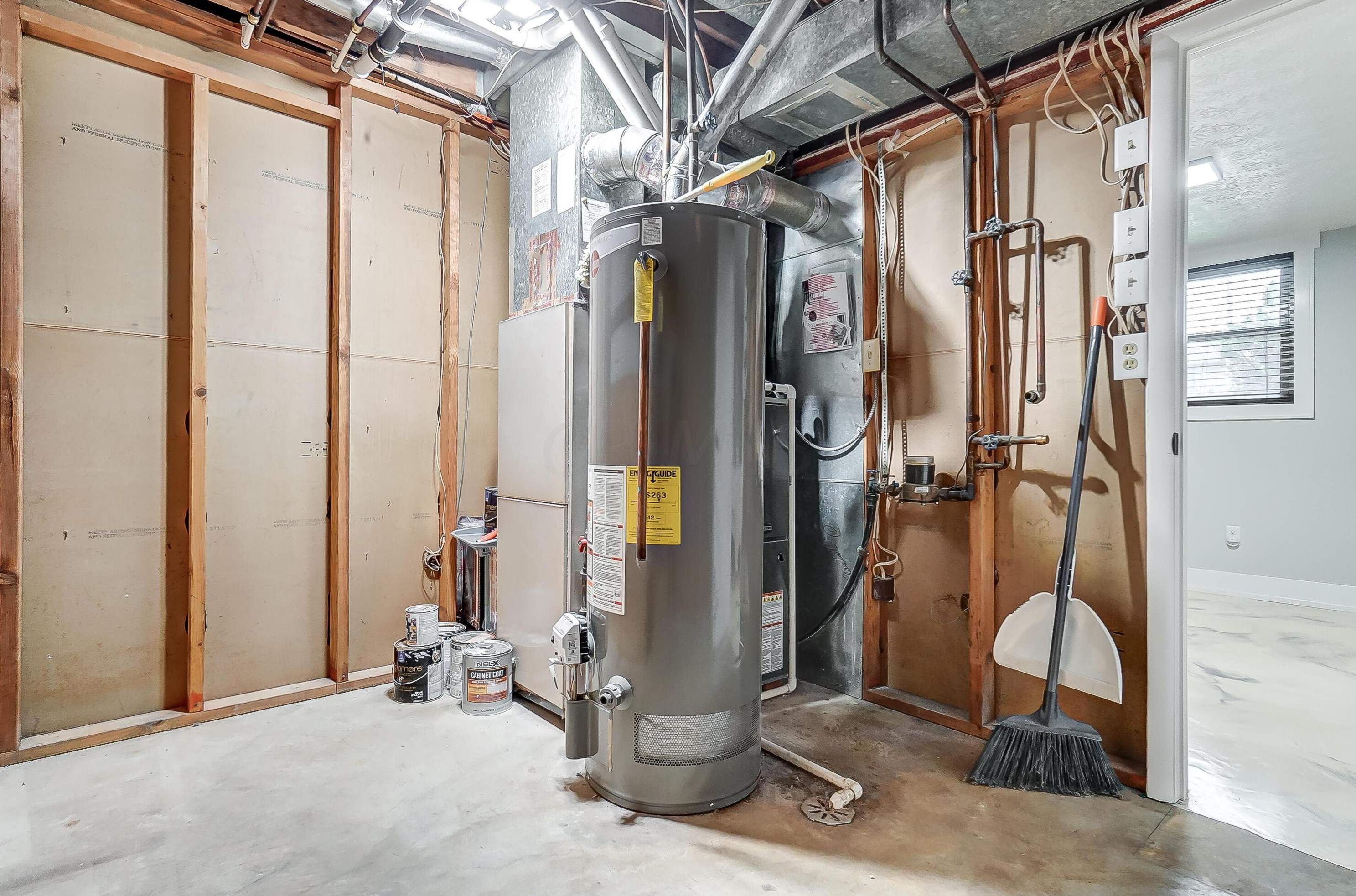 5252 Grandon Dr, Hilliard OH  43026-1746 exterior