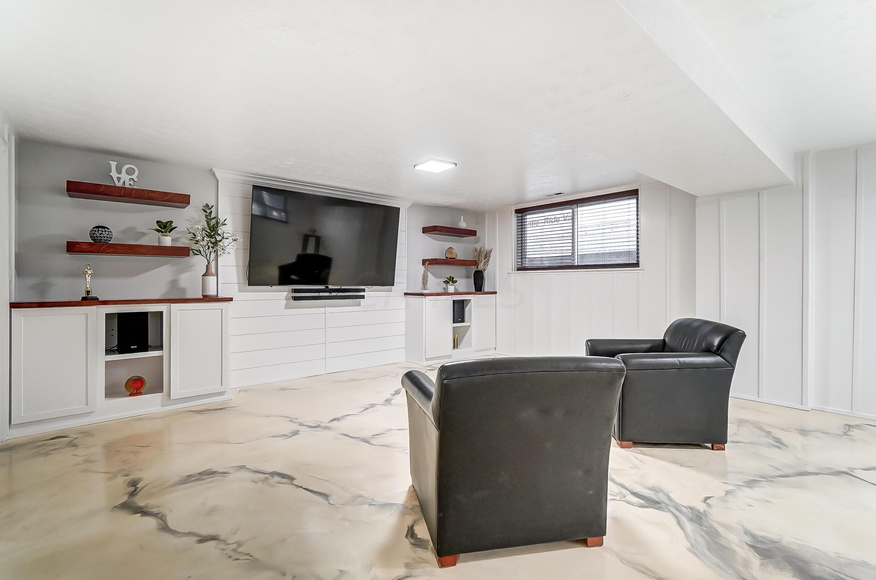 5252 Grandon Dr, Hilliard OH  43026-1746 exterior