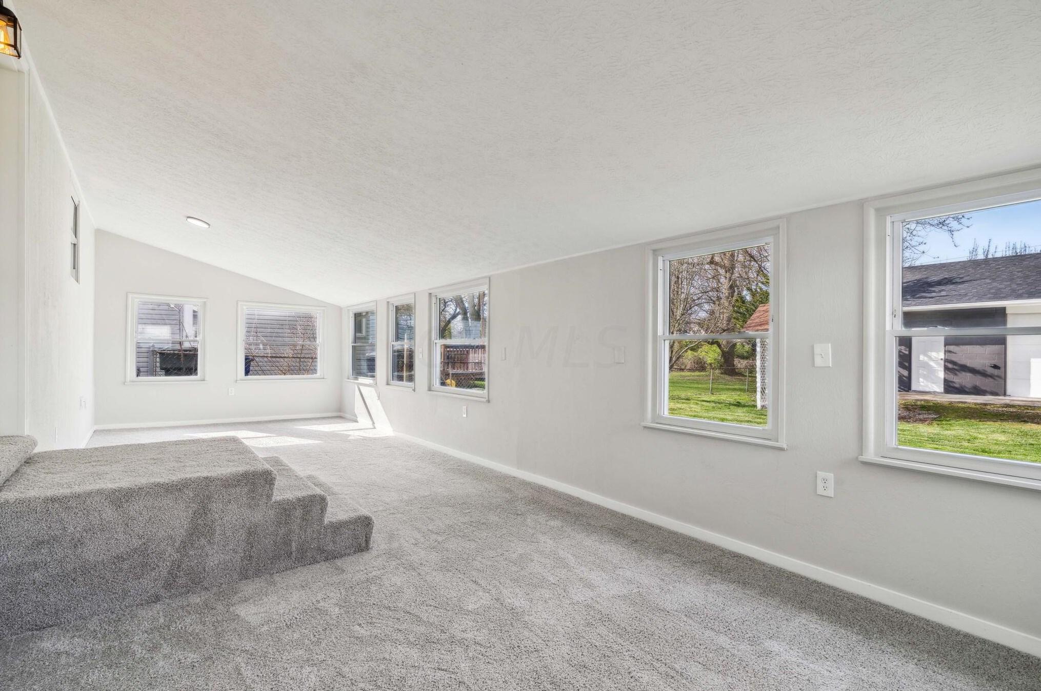 3510 Deshler Ave, Columbus OH 43206-2713 exterior