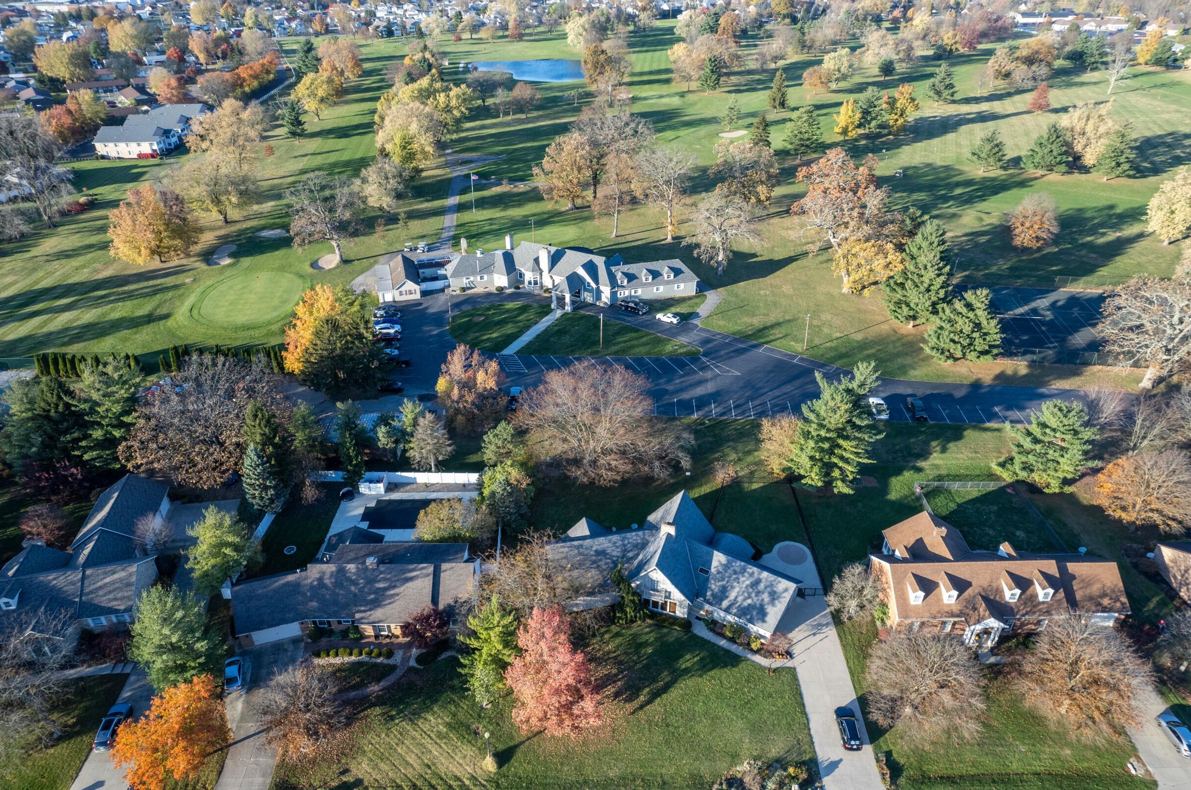 1224 Countryside Dr, Washington Ch OH  43160-1804 exterior
