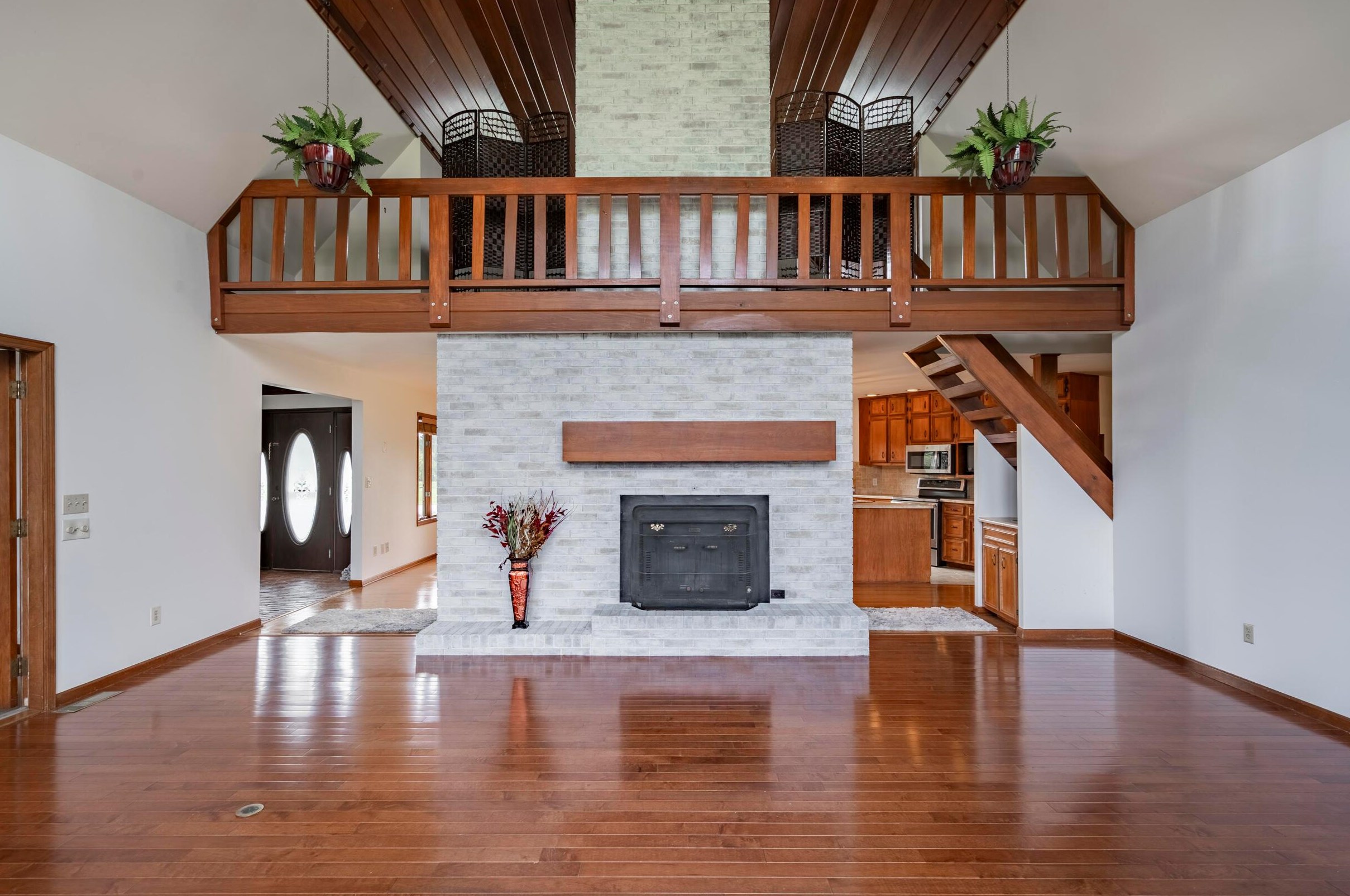1224 Countryside Dr, Washington Ch OH  43160-1804 exterior