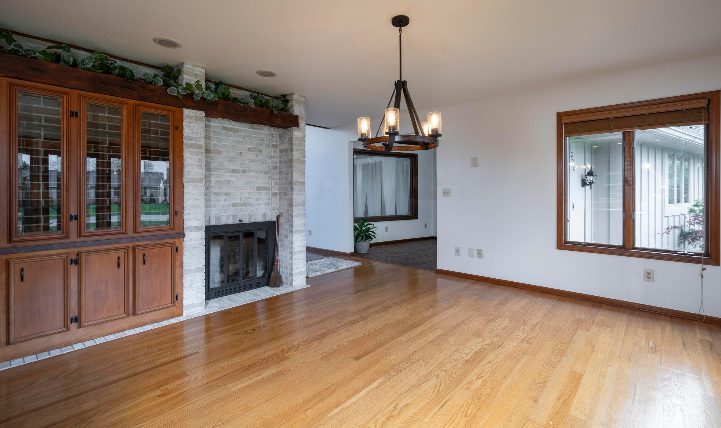 1224 Countryside Dr, Washington Ch OH  43160-1804 exterior