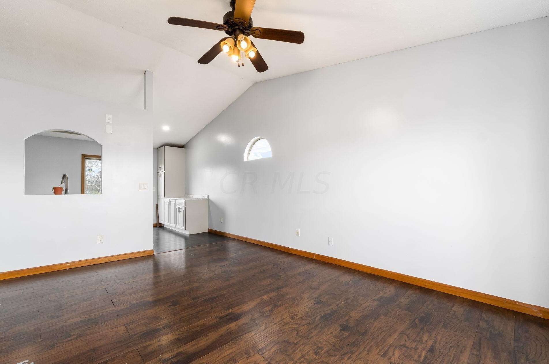 955 Cypress Rdg Pl, Columbus OH  43228-6305 exterior