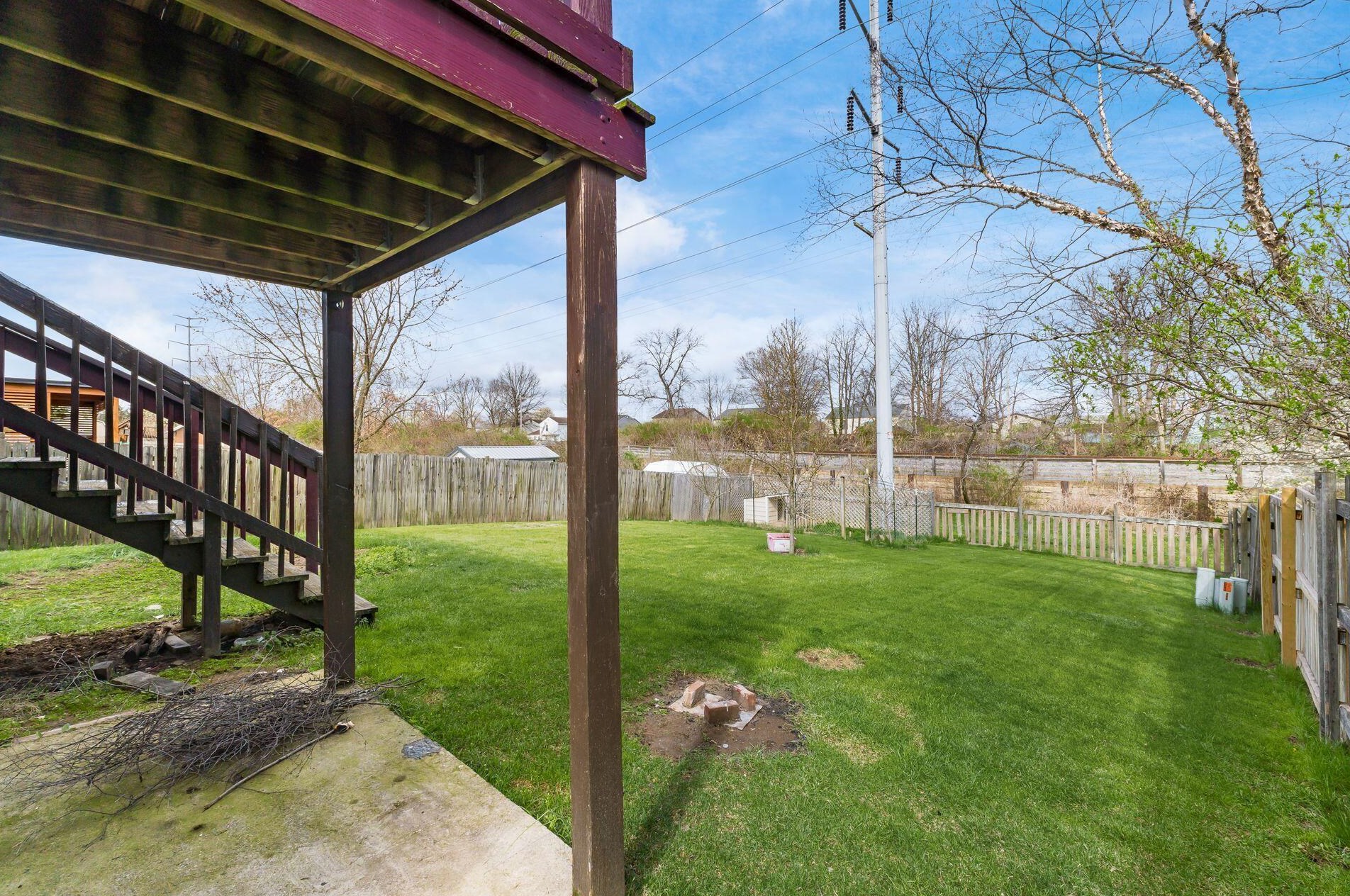 955 Cypress Rdg Pl, Columbus OH  43228-6305 exterior