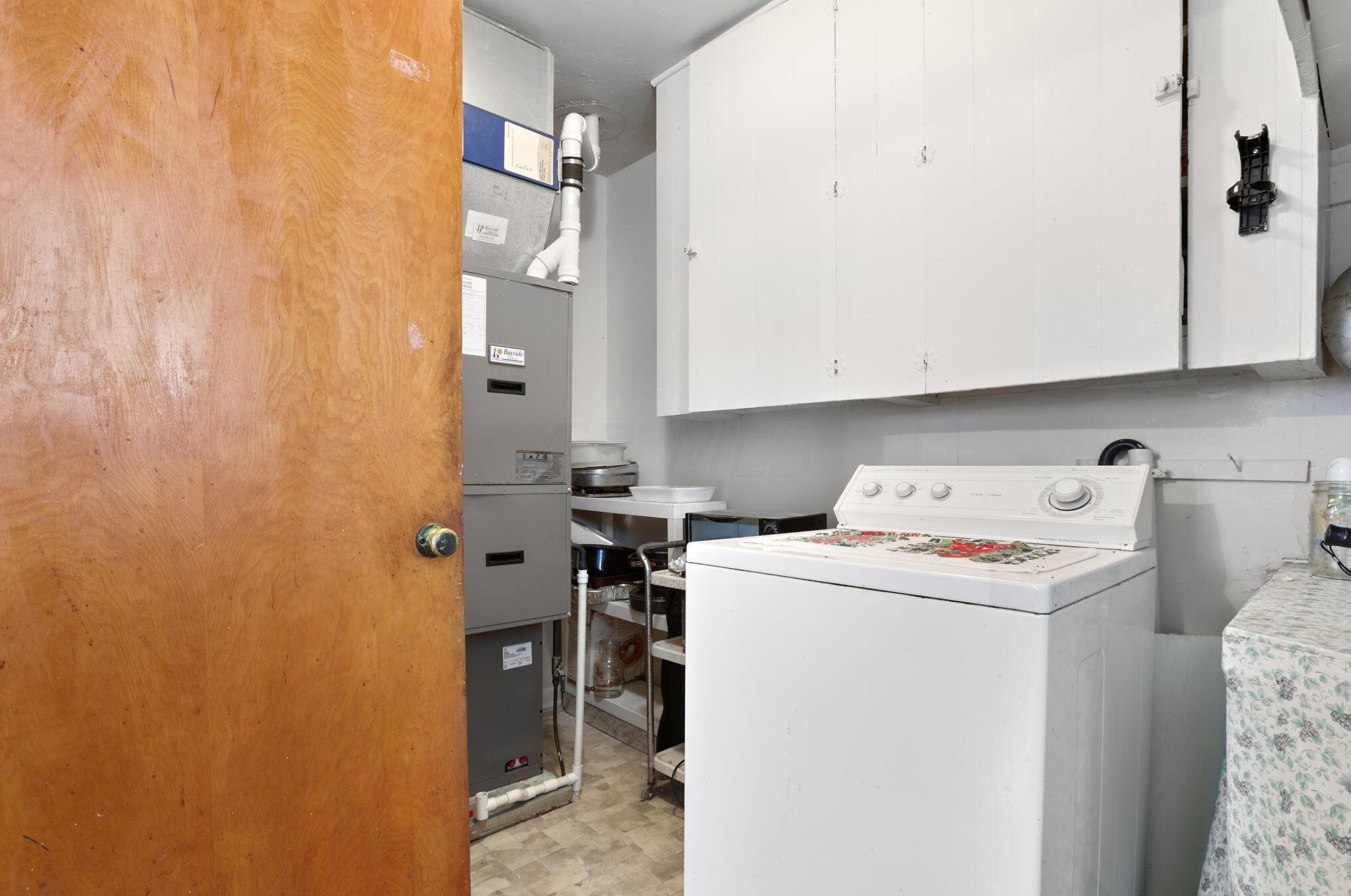 316 Bayview Dr, Port Clinton OH 43452-9237 exterior