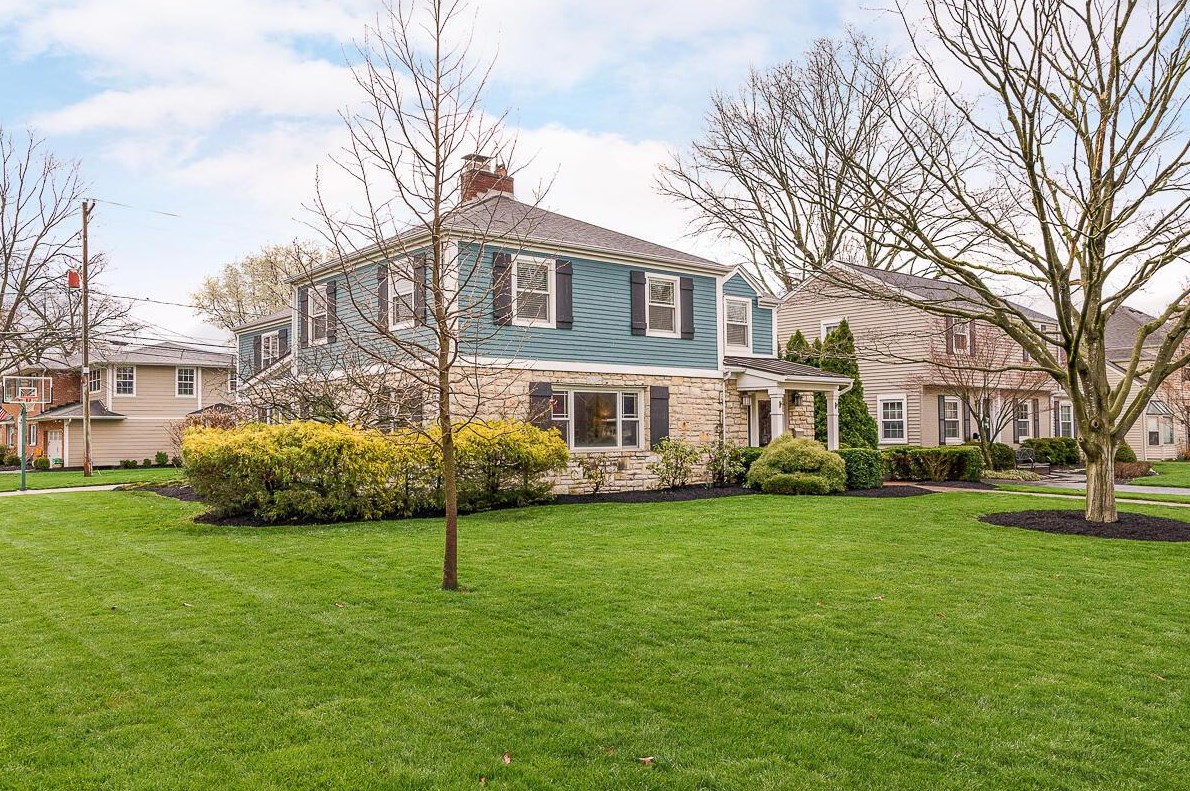 1892 Wyandotte Rd, Columbus OH 43212-1033 exterior