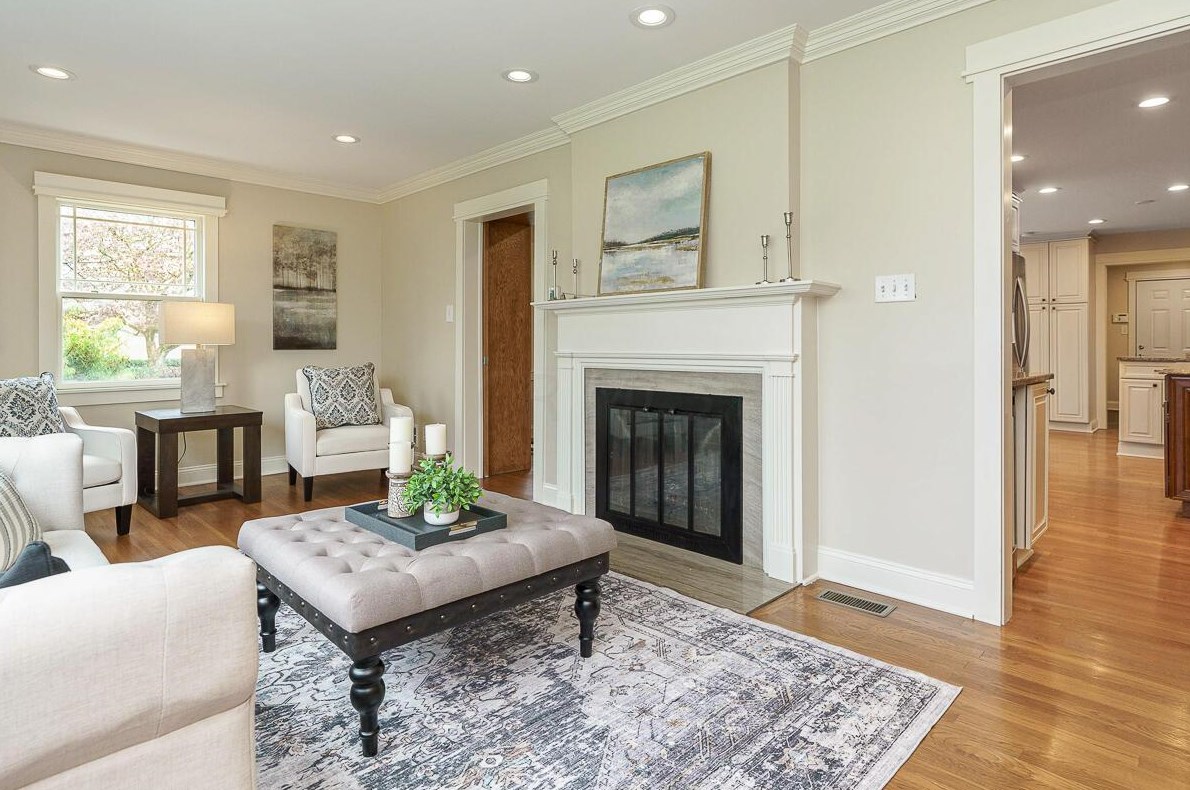 1892 Wyandotte Rd, Columbus OH 43212-1033 exterior