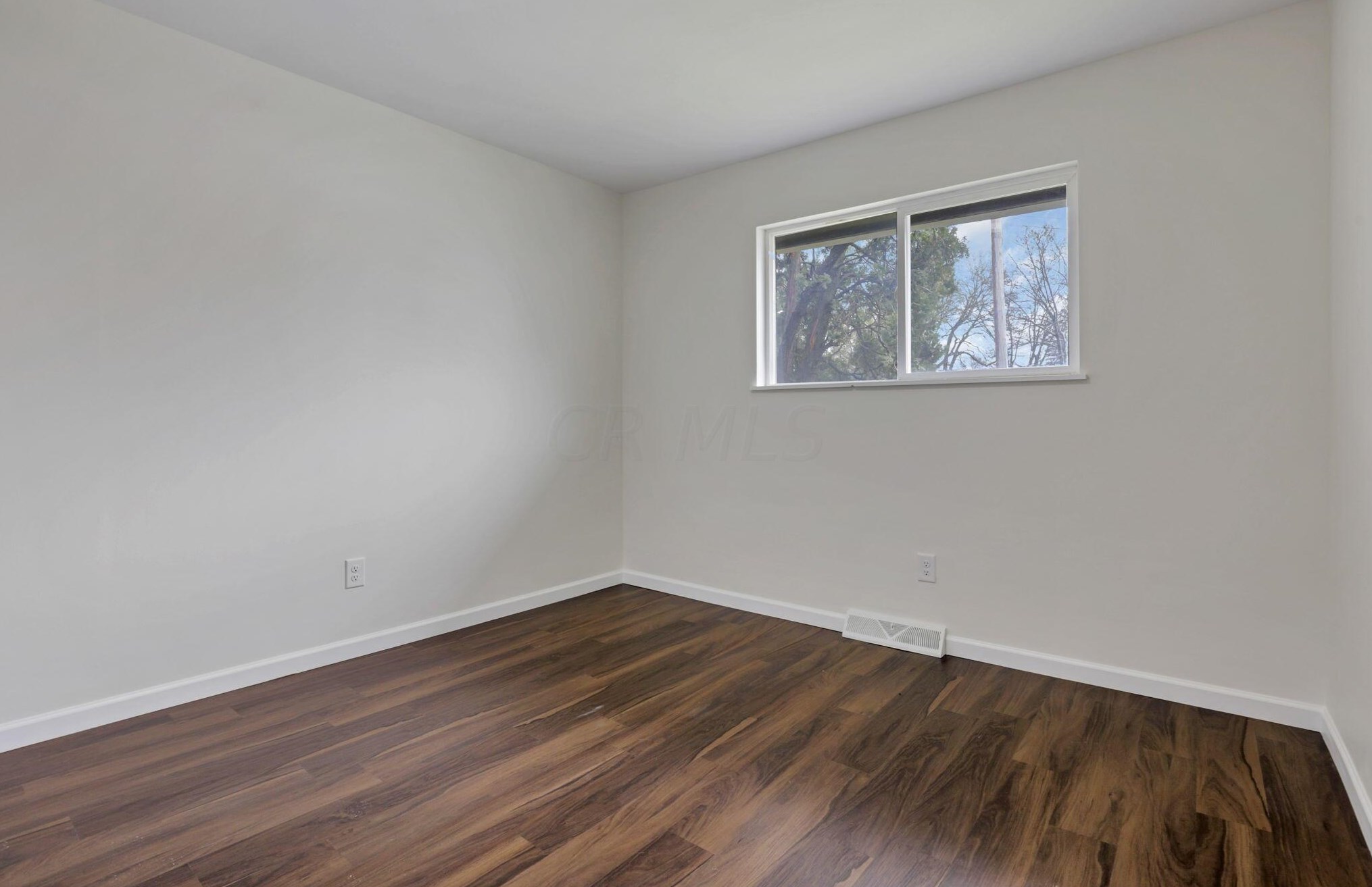 5378 Mountville Ave, Columbus OH  43232-4719 exterior