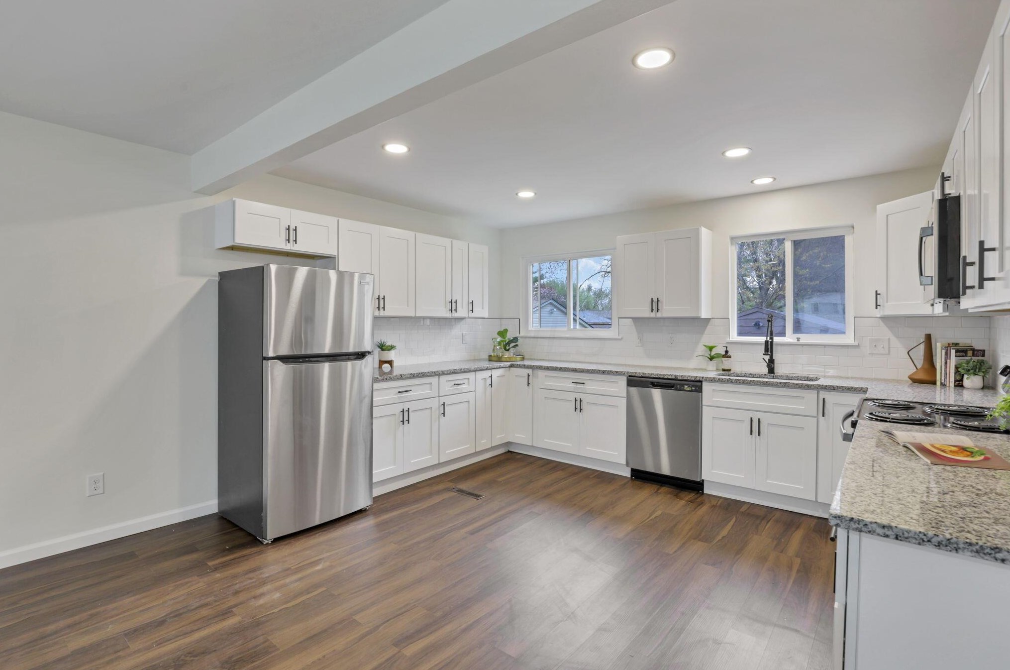 5378 Mountville Ave, Columbus OH  43232-4719 exterior