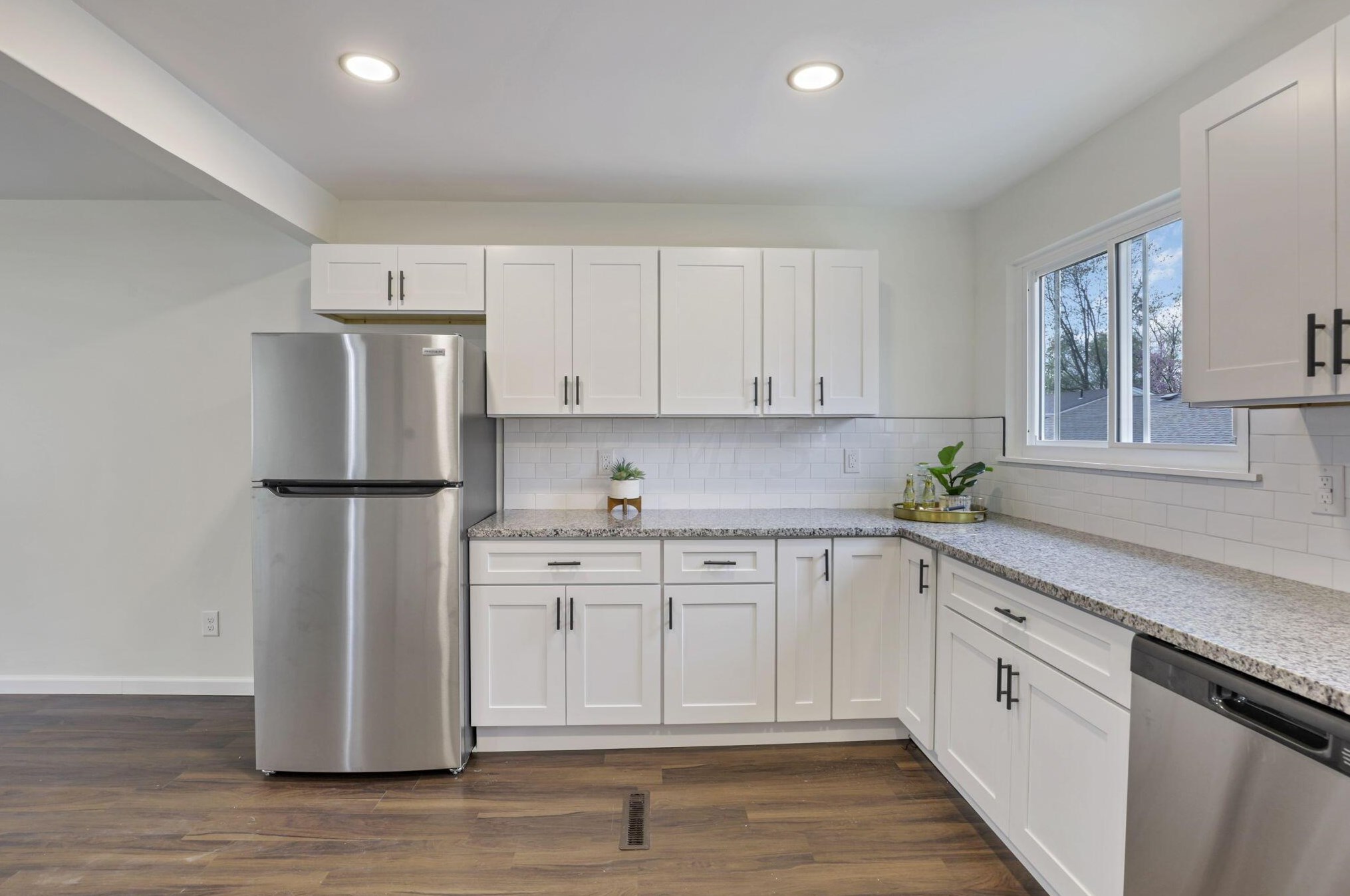 5378 Mountville Ave, Columbus OH  43232-4719 exterior