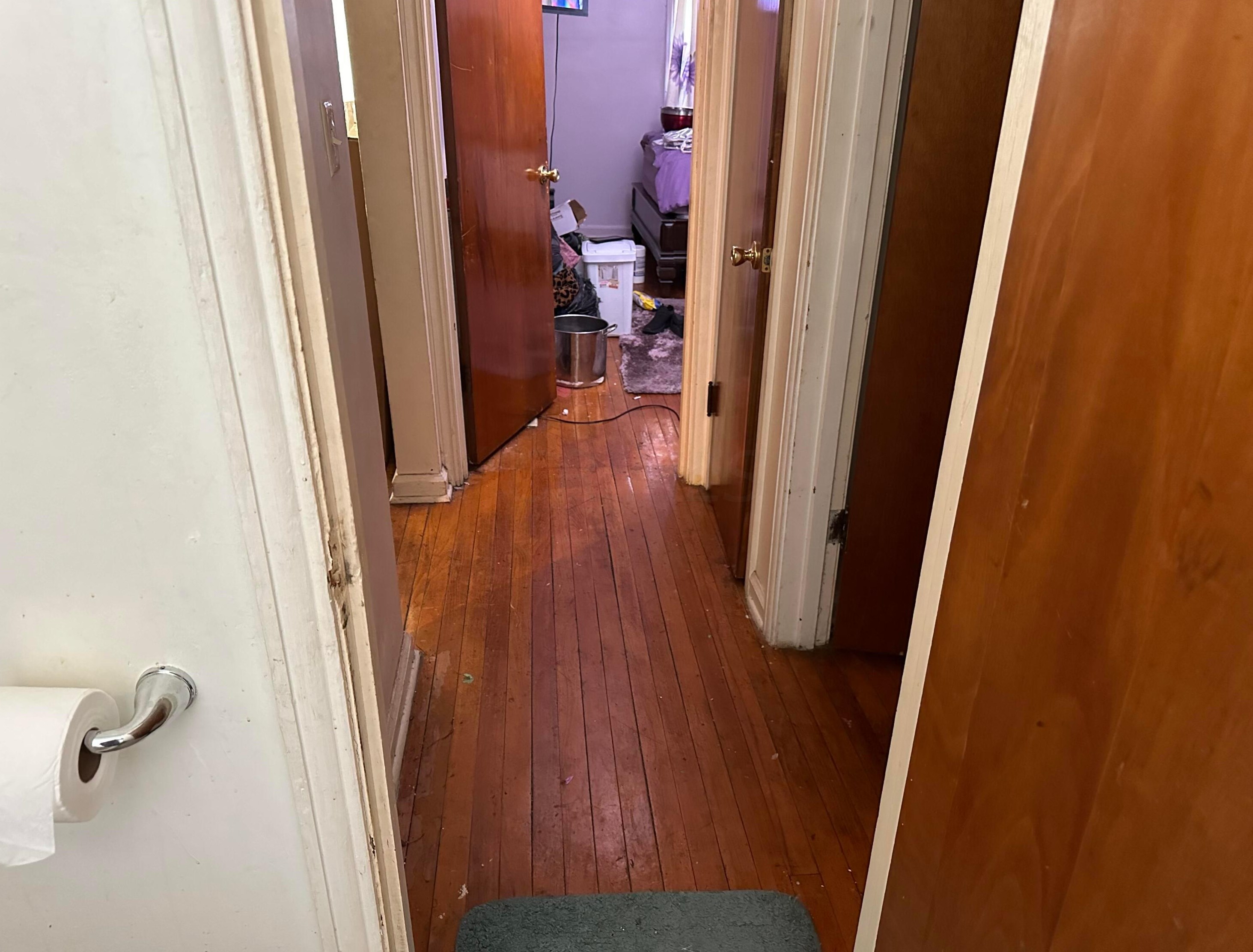 2710 Woodland Ave, Columbus OH 43219-2151 exterior