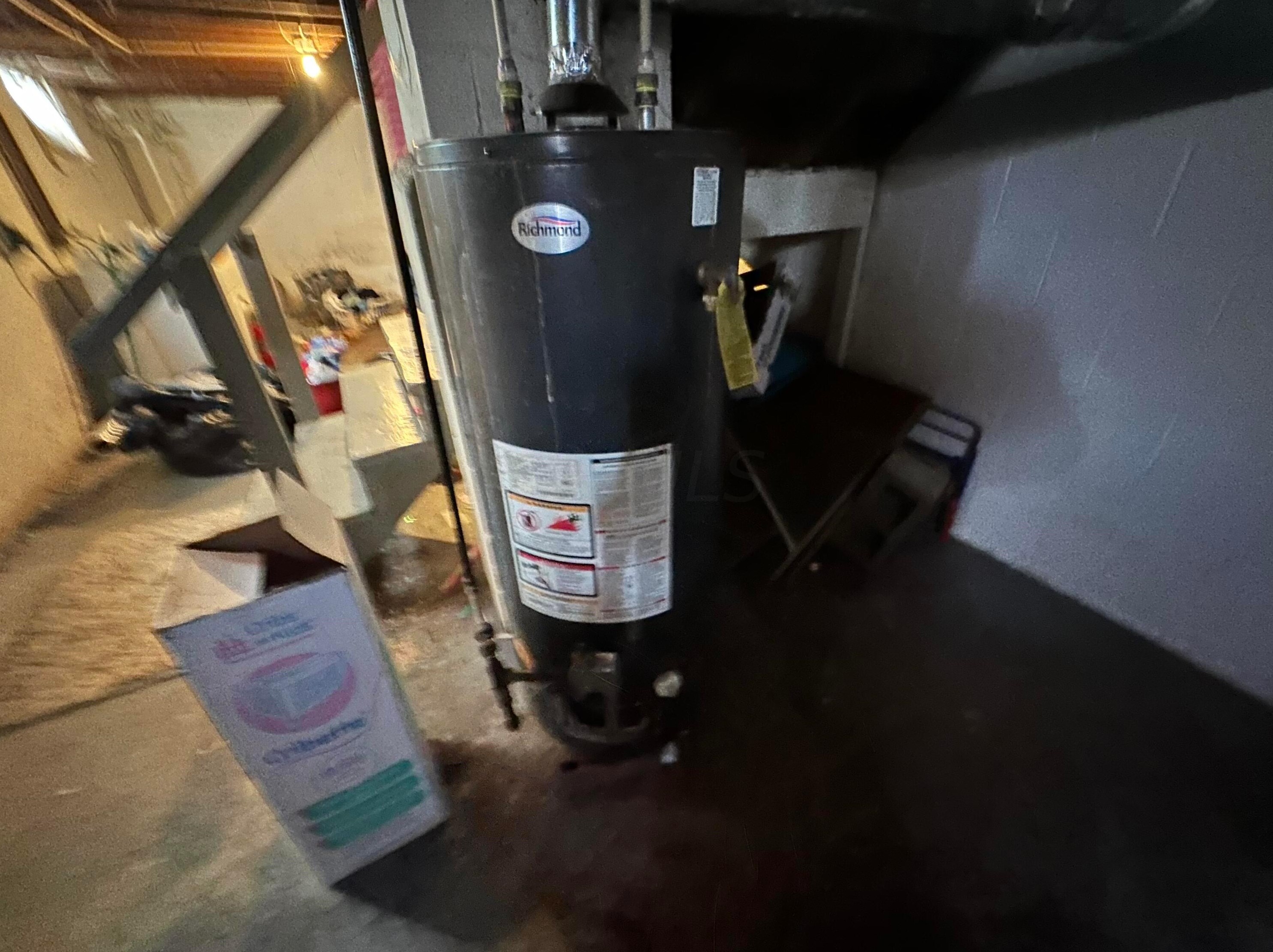 2710 Woodland Ave, Columbus OH 43219-2151 exterior