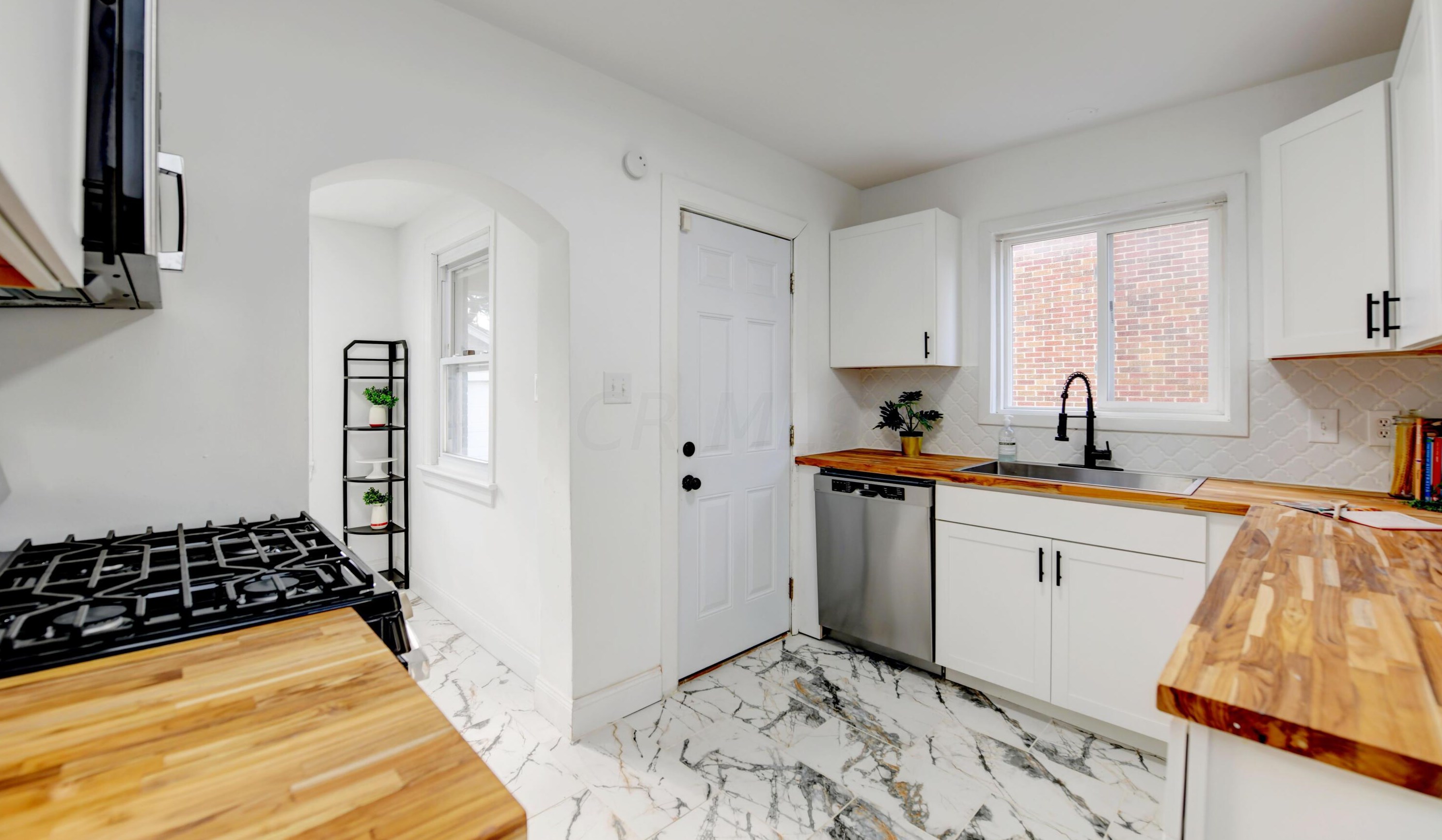 1069 Berkeley Rd, Columbus OH  43206-1703 exterior