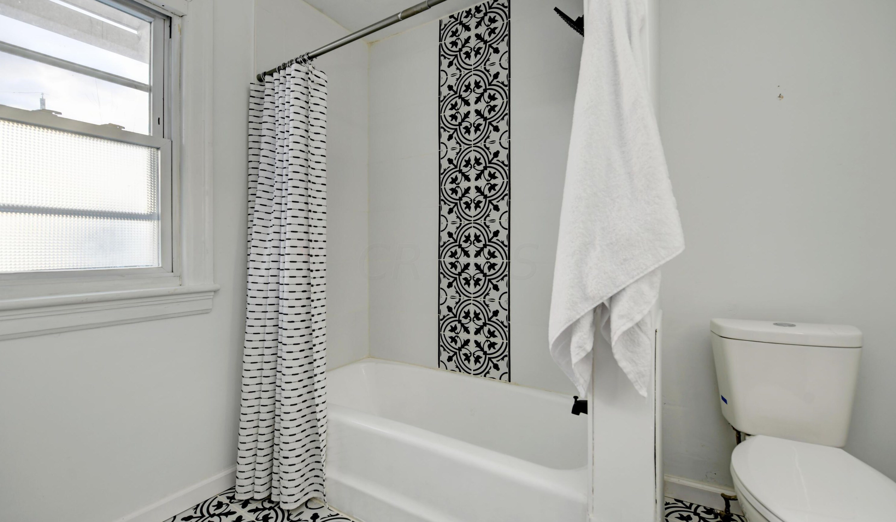 1069 Berkeley Rd, Columbus OH  43206-1703 exterior