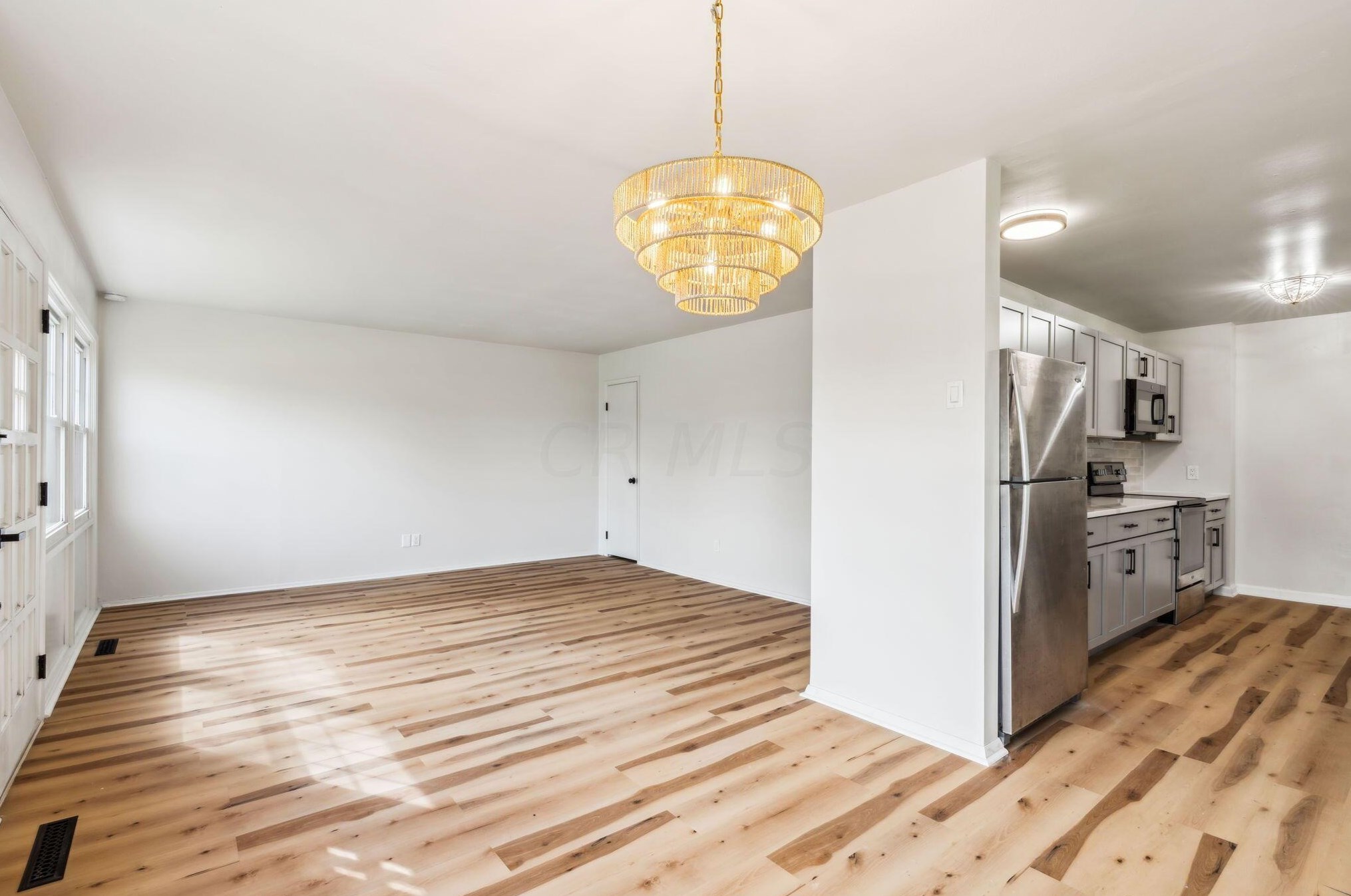 4588 Rodney Rd, Columbus OH  43227-1340 exterior