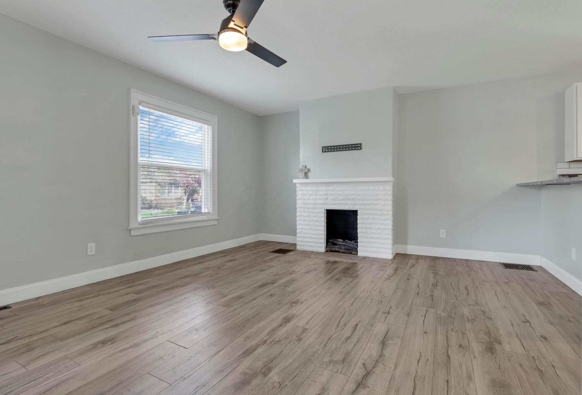 221 Markison Ave, Columbus OH  43207-1132 exterior