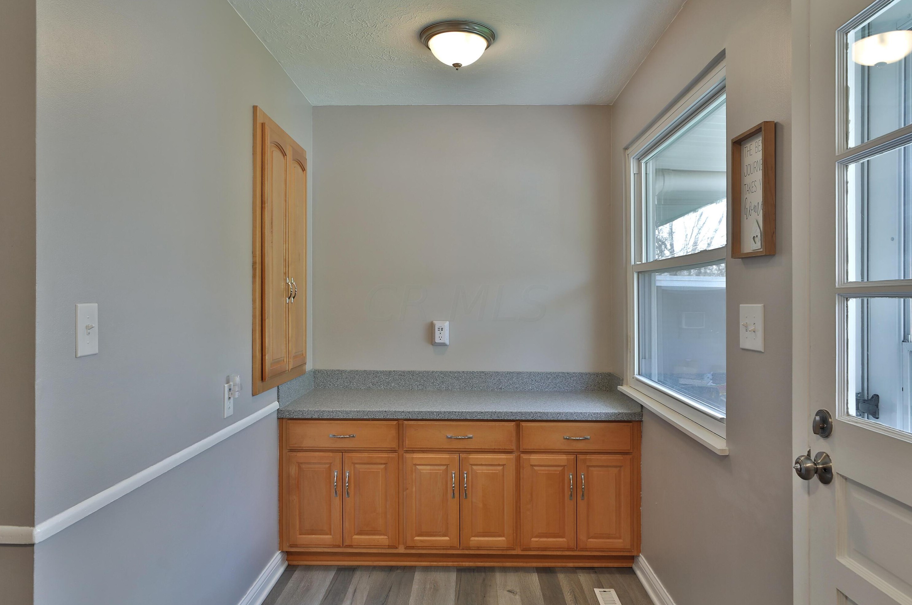 276 Stafford Ave, Columbus OH  43085-3137 exterior