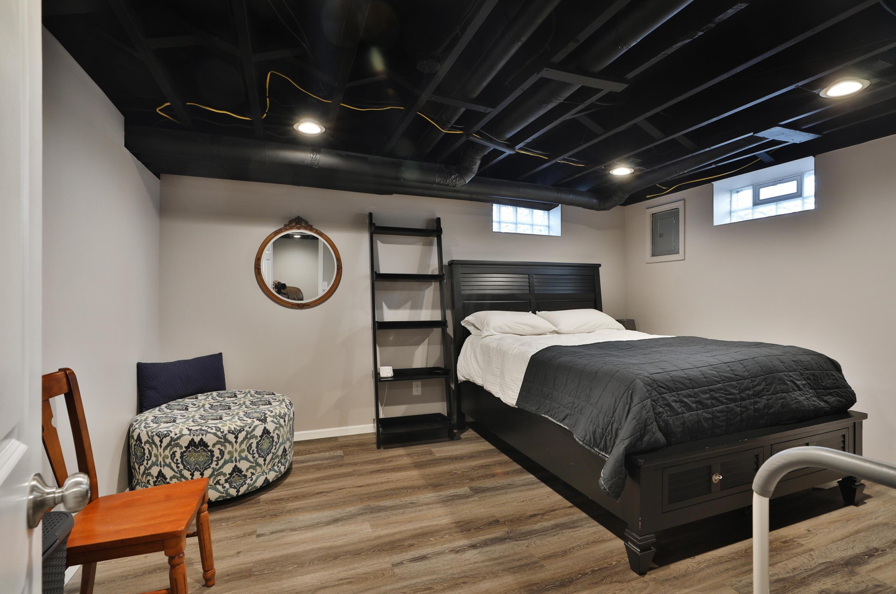 276 Stafford Ave, Columbus OH  43085-3137 exterior