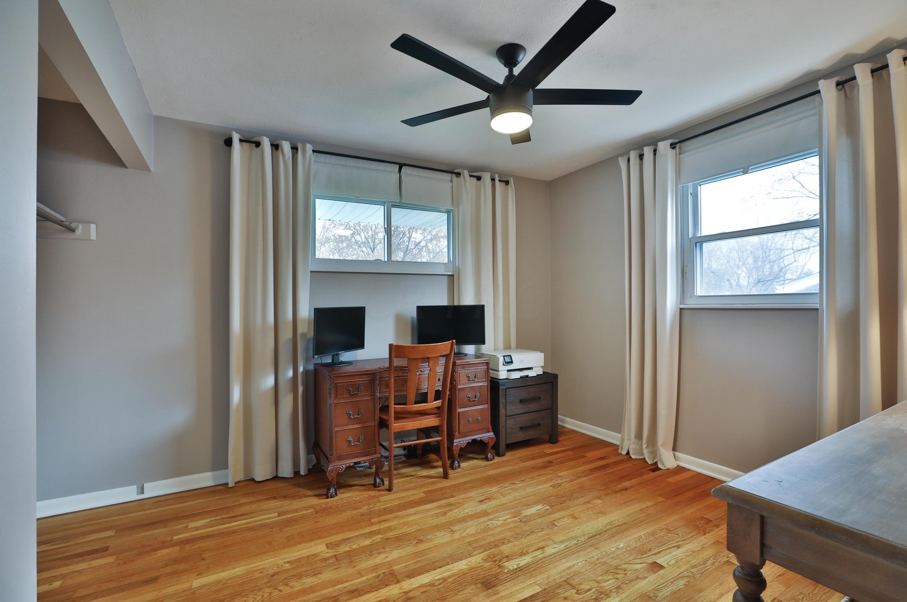 276 Stafford Ave, Columbus OH  43085-3137 exterior