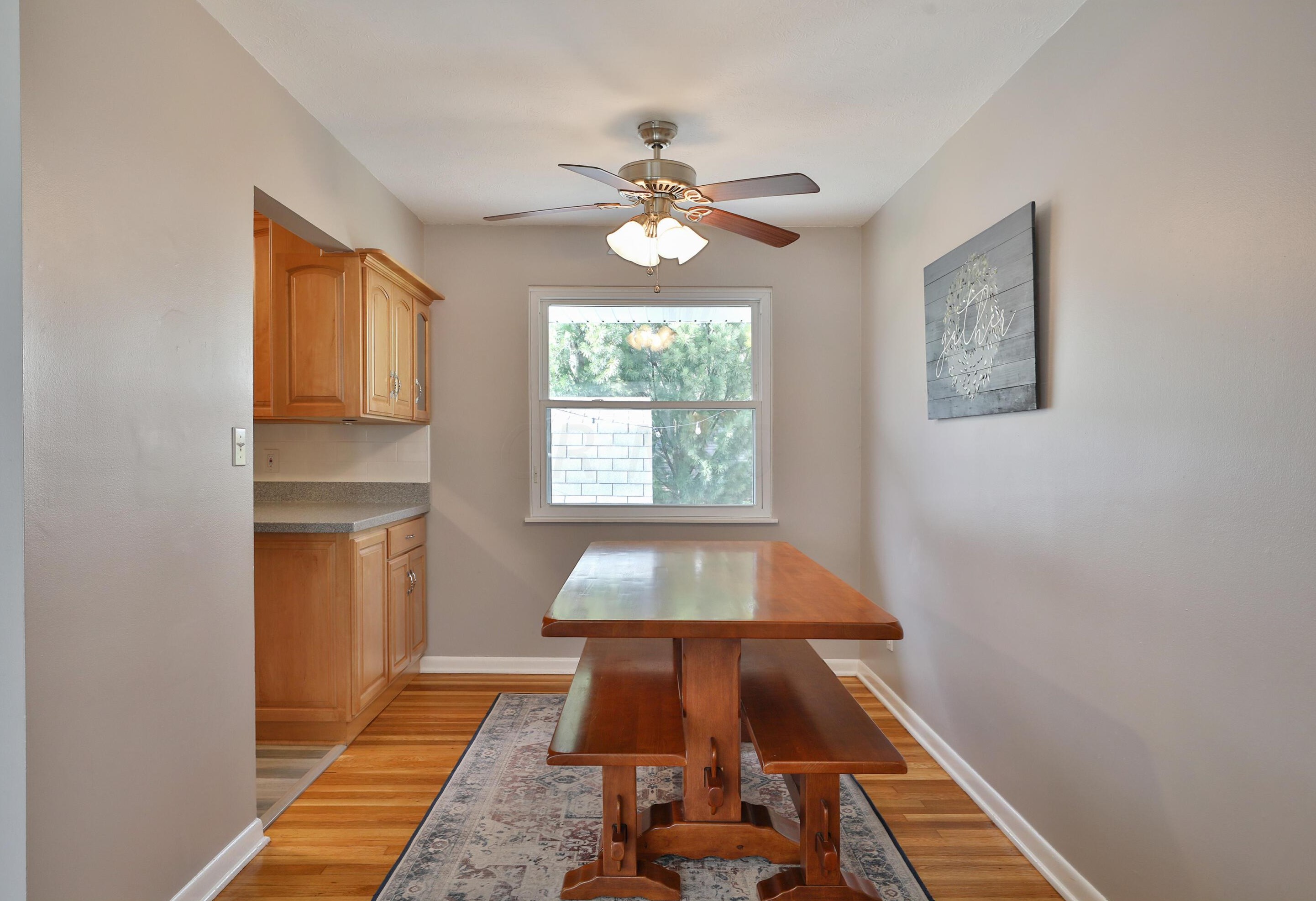 276 Stafford Ave, Columbus OH  43085-3137 exterior