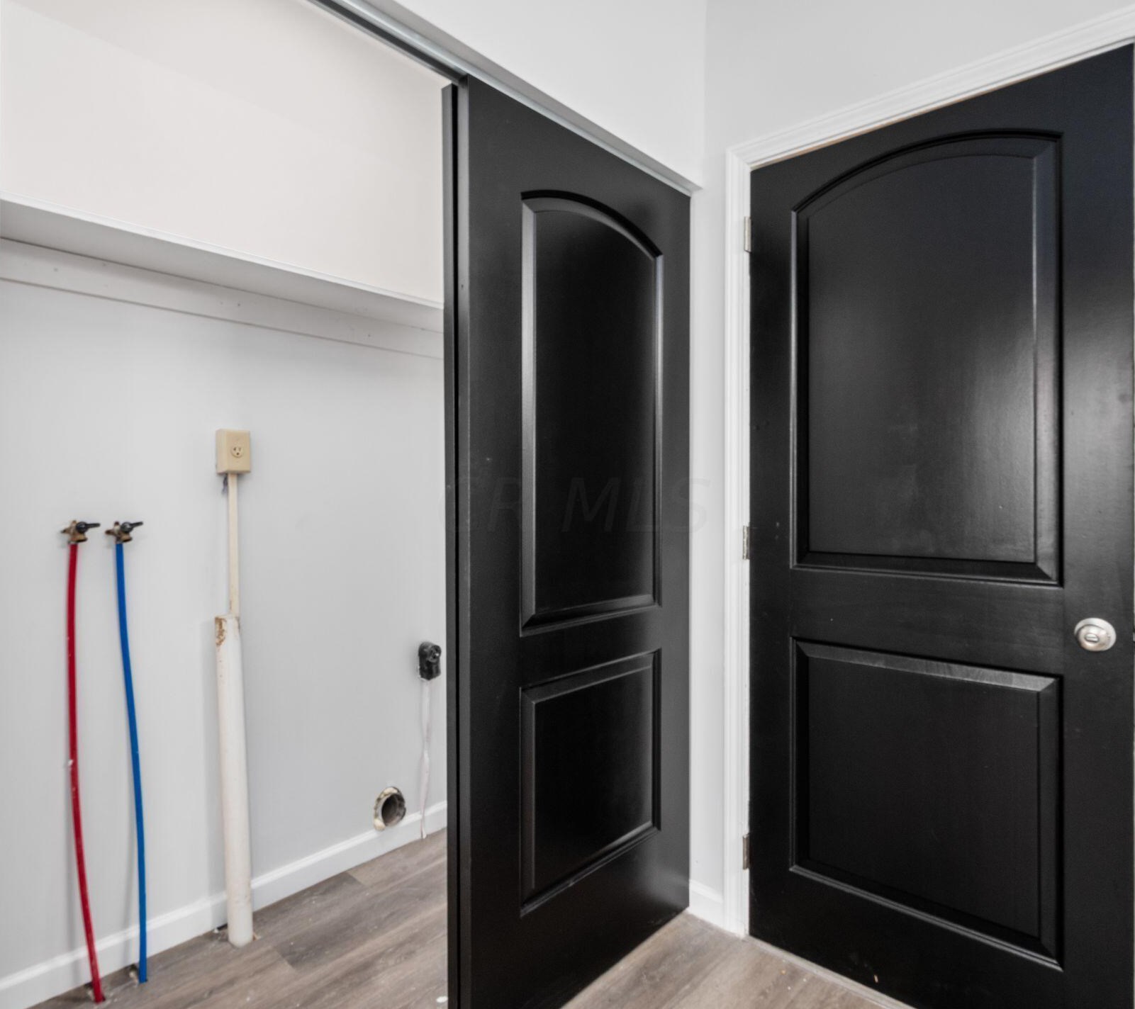 915 Chillicothe Ave, Bellefontaine OH  43311-1009 exterior