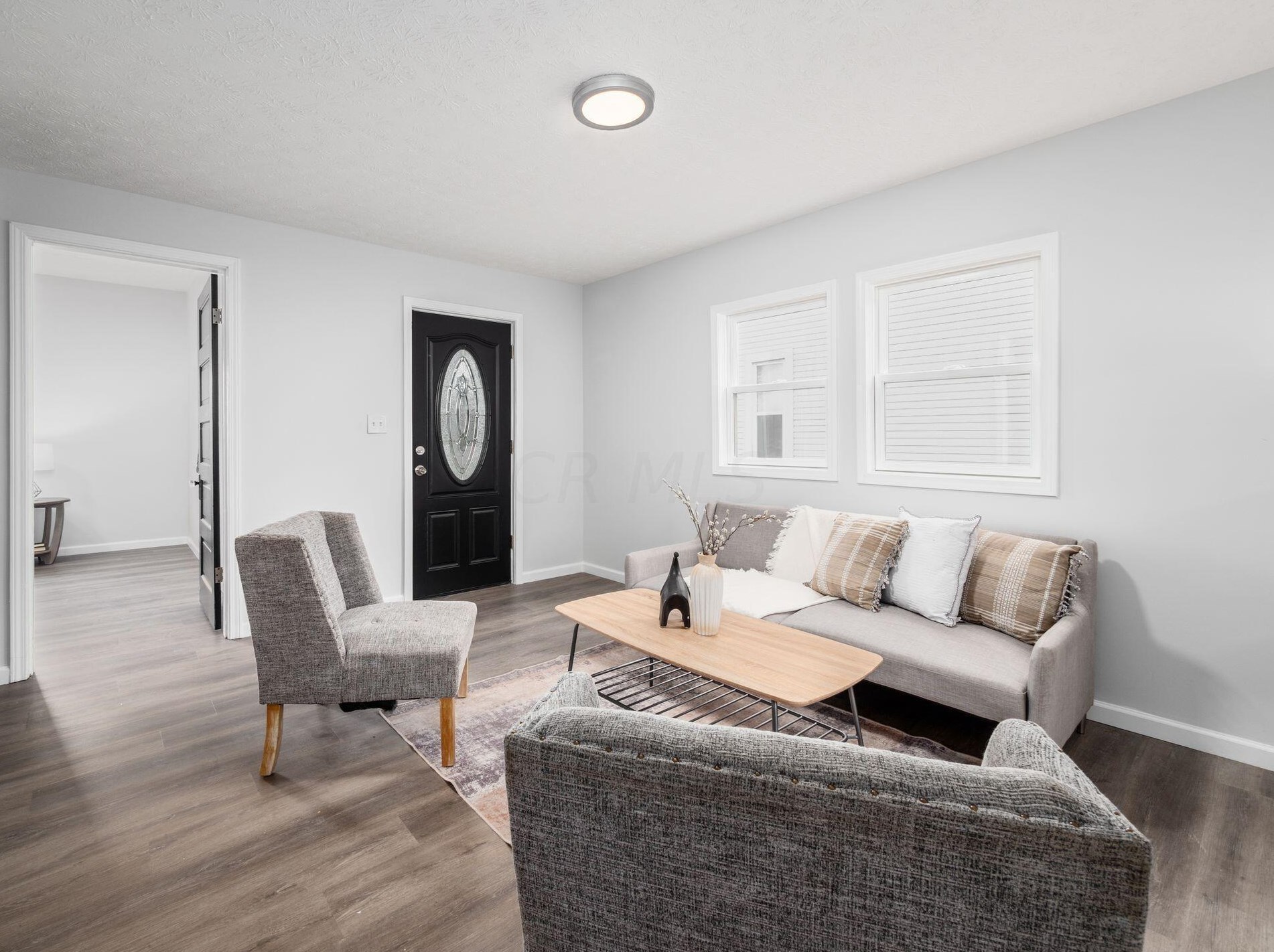 915 Chillicothe Ave, Bellefontaine OH  43311-1009 exterior