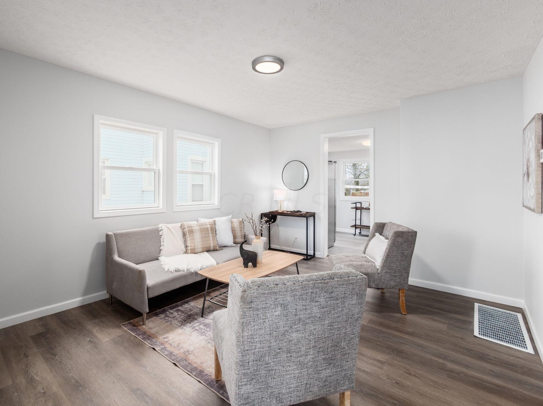 915 Chillicothe Ave, Bellefontaine OH  43311-1009 exterior