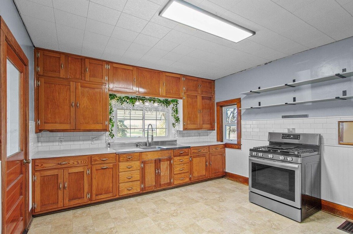 2873 County Road 31, Bellefontaine OH  43311-9777 exterior