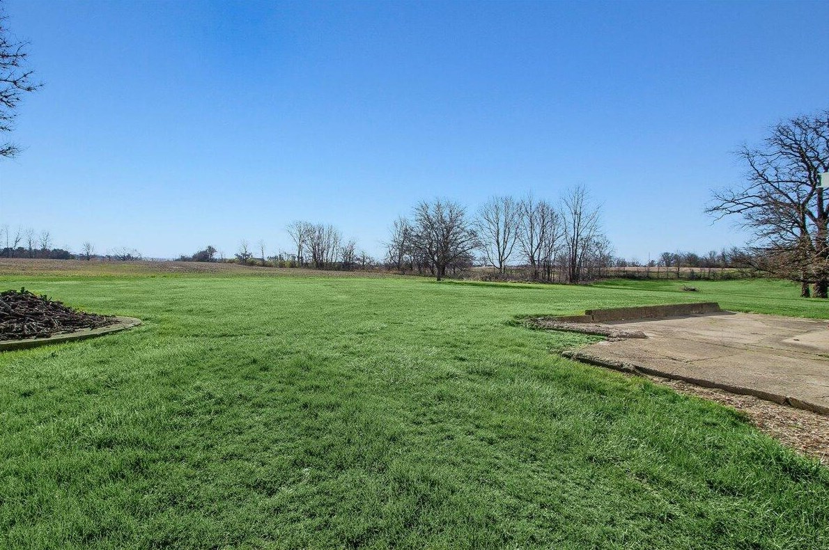 2873 County Road 31, Bellefontaine OH  43311-9777 exterior