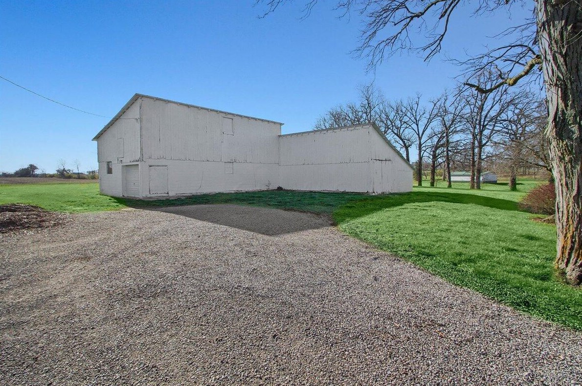 2873 County Road 31, Bellefontaine OH  43311-9777 exterior