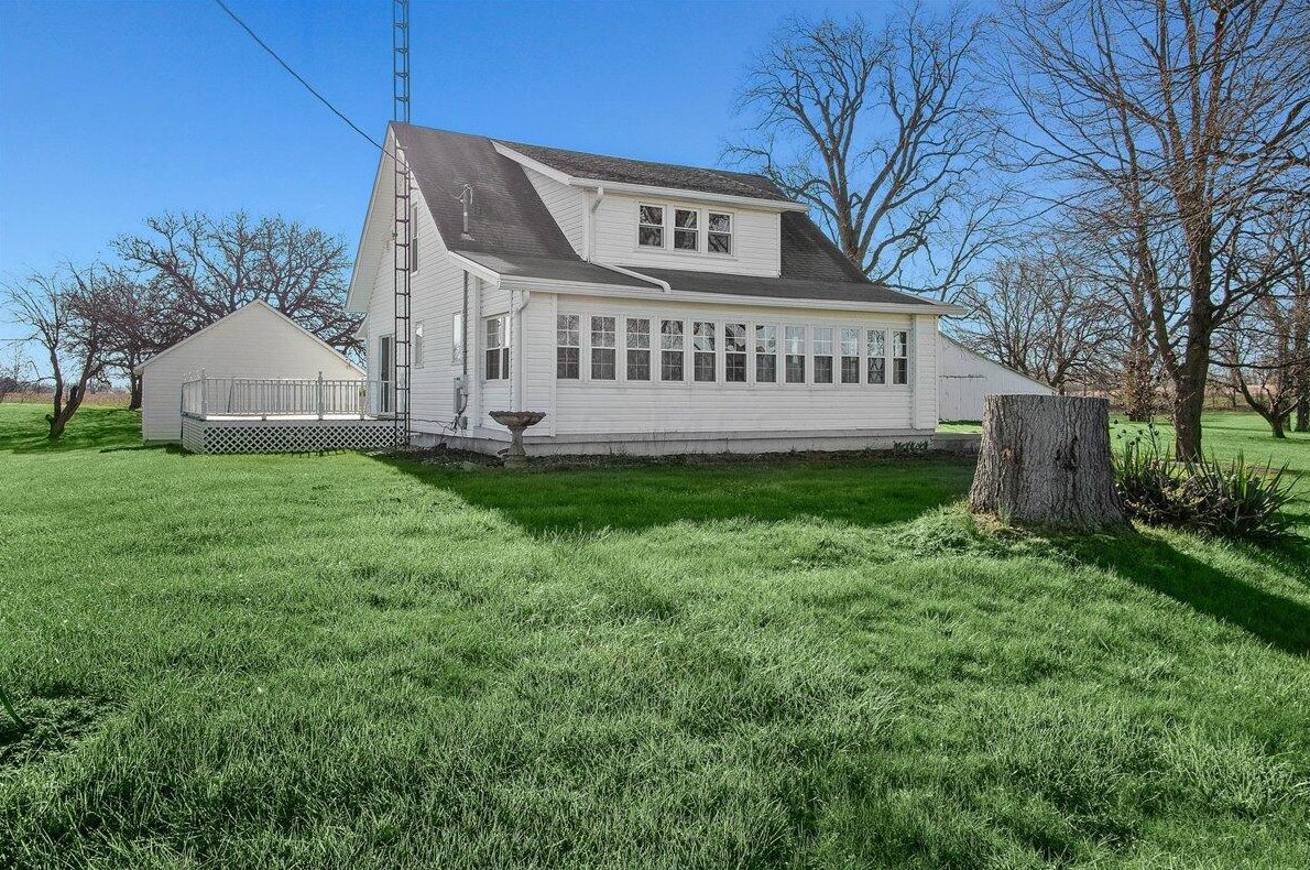 2873 County Road 31, Bellefontaine OH  43311-9777 exterior