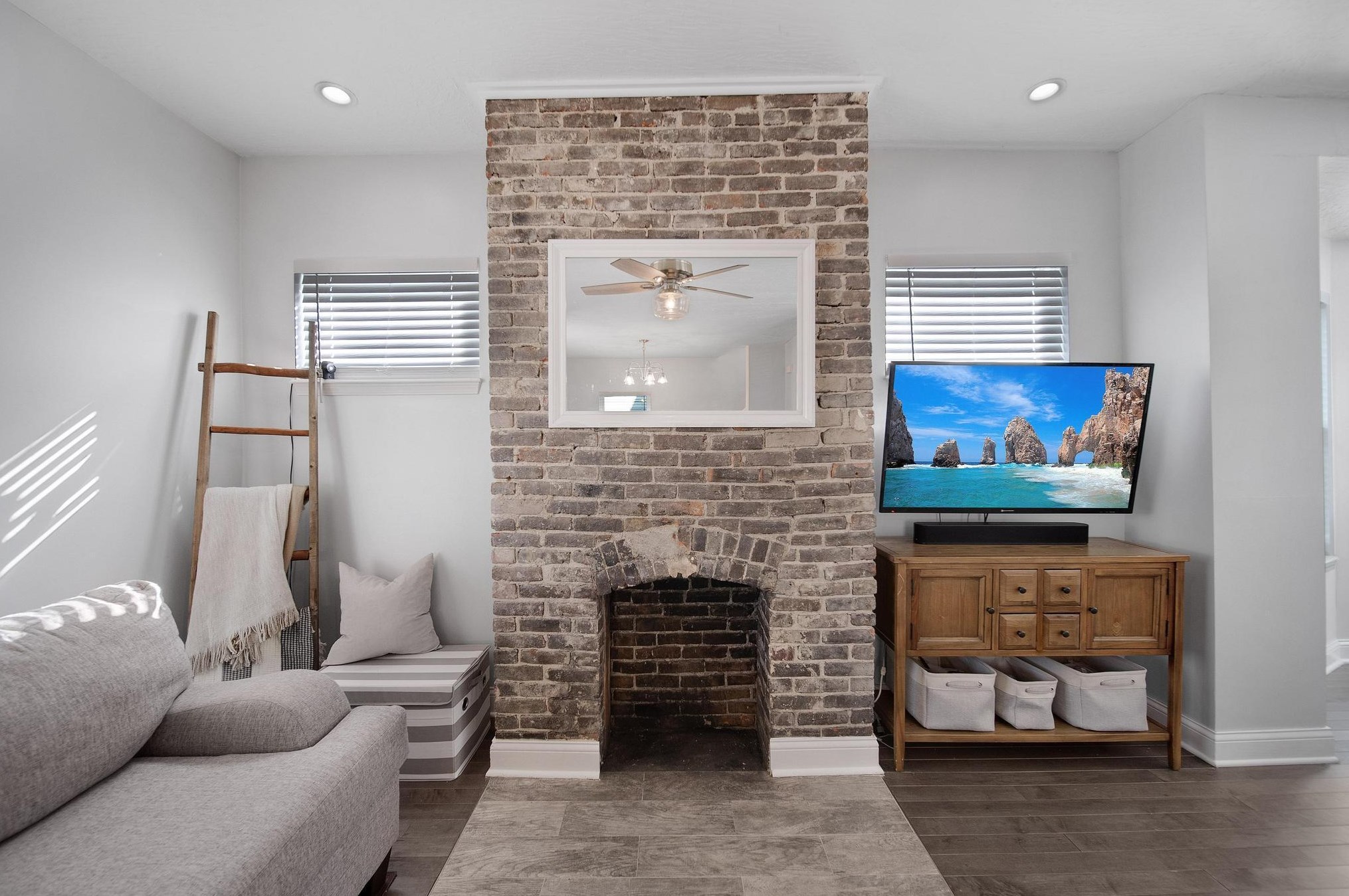 1603 Harvard Ave, Columbus OH 43203-1251 exterior