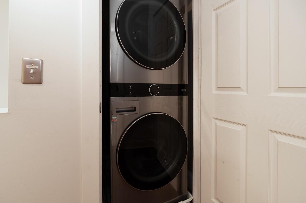 350 Gates St, Columbus OH  43206-3628 exterior