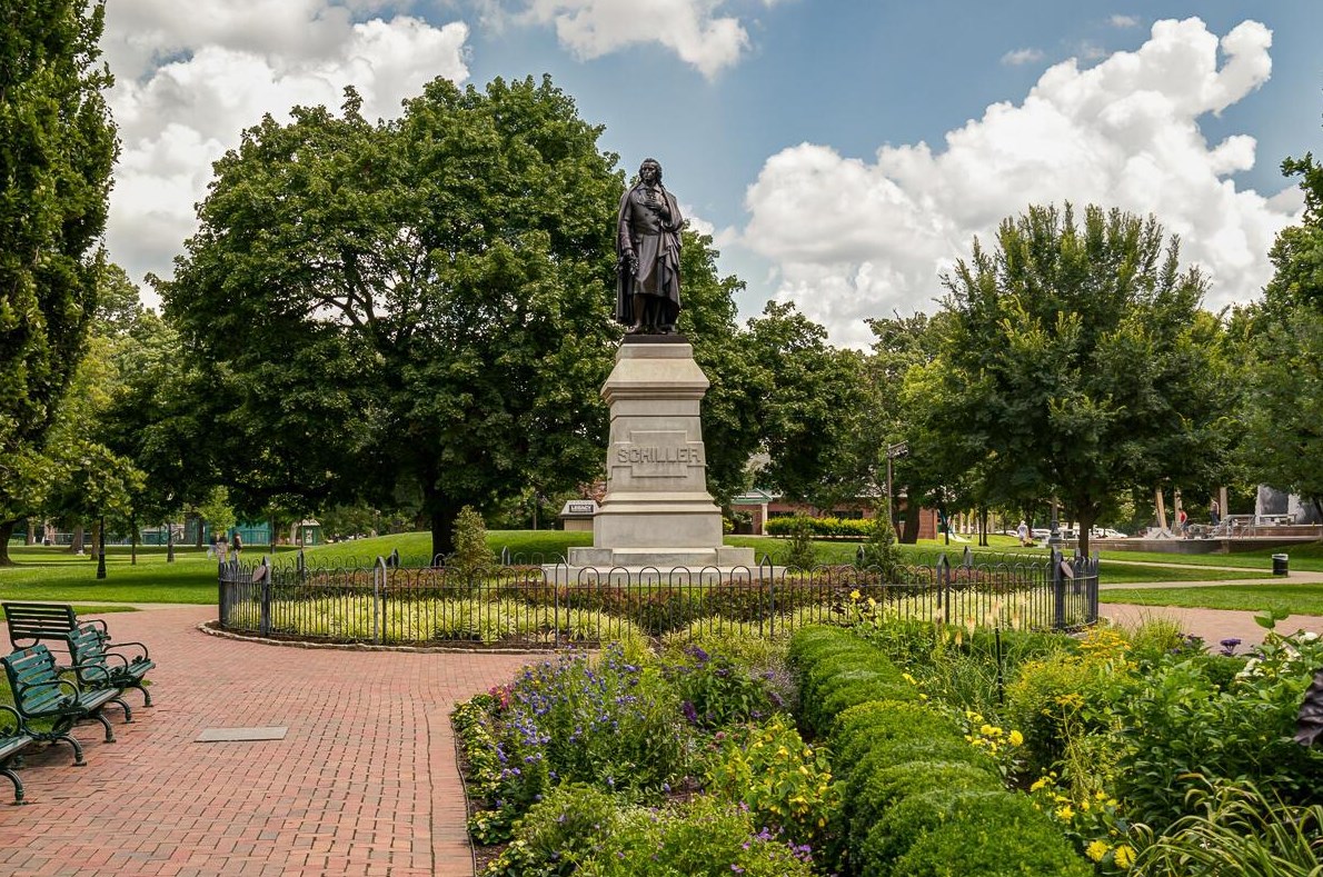 350 Gates St, Columbus OH  43206-3628 exterior