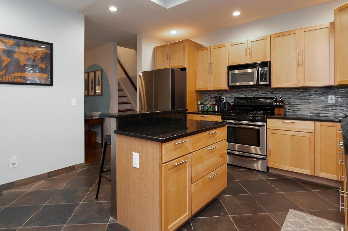 350 Gates St, Columbus OH  43206-3628 exterior