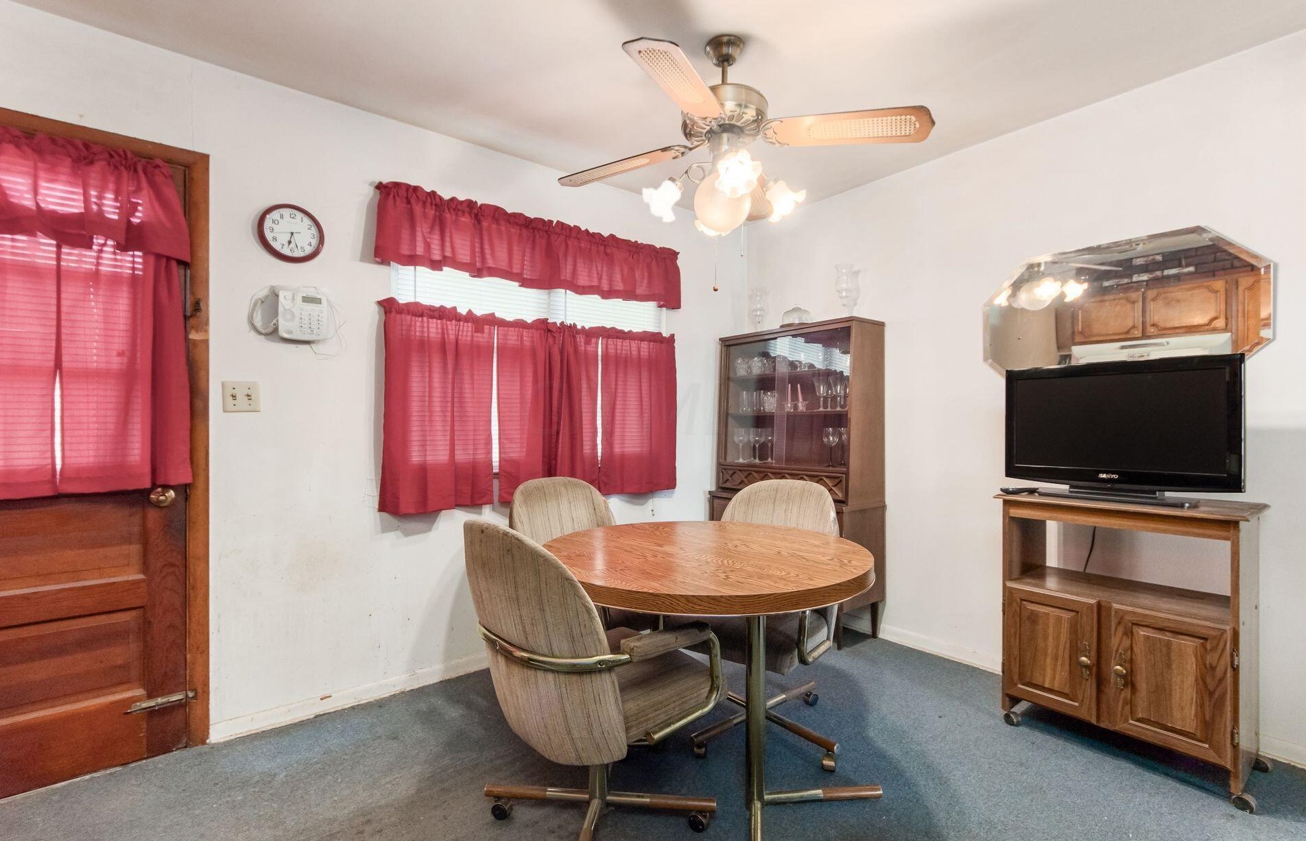 1631 Burley Dr, Columbus OH  43207-2705 exterior