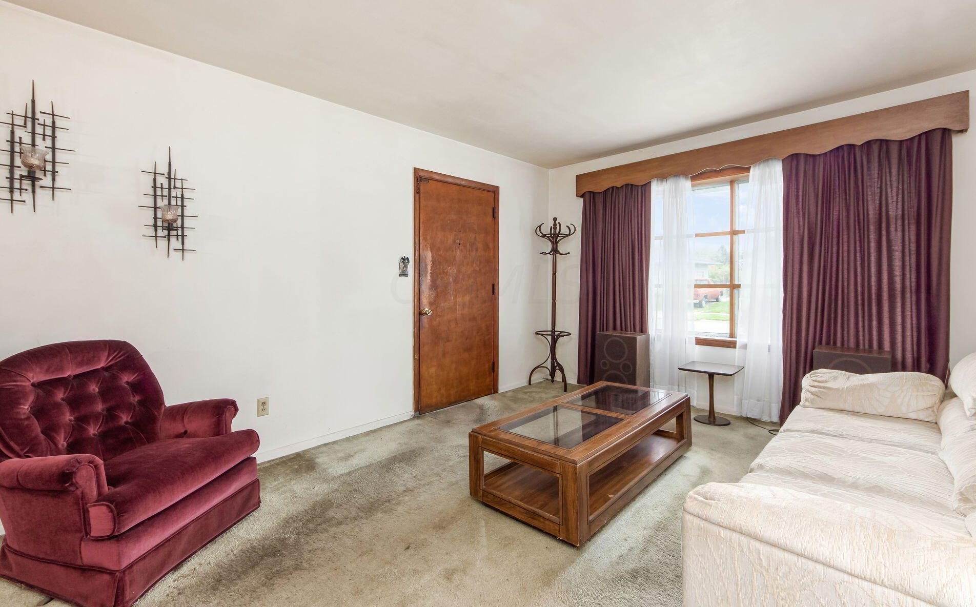 1631 Burley Dr, Columbus OH  43207-2705 exterior