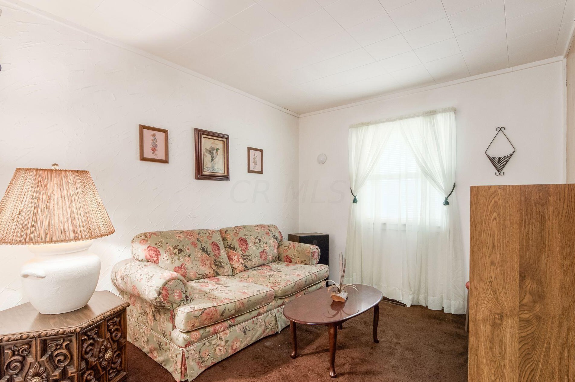 1631 Burley Dr, Columbus OH  43207-2705 exterior