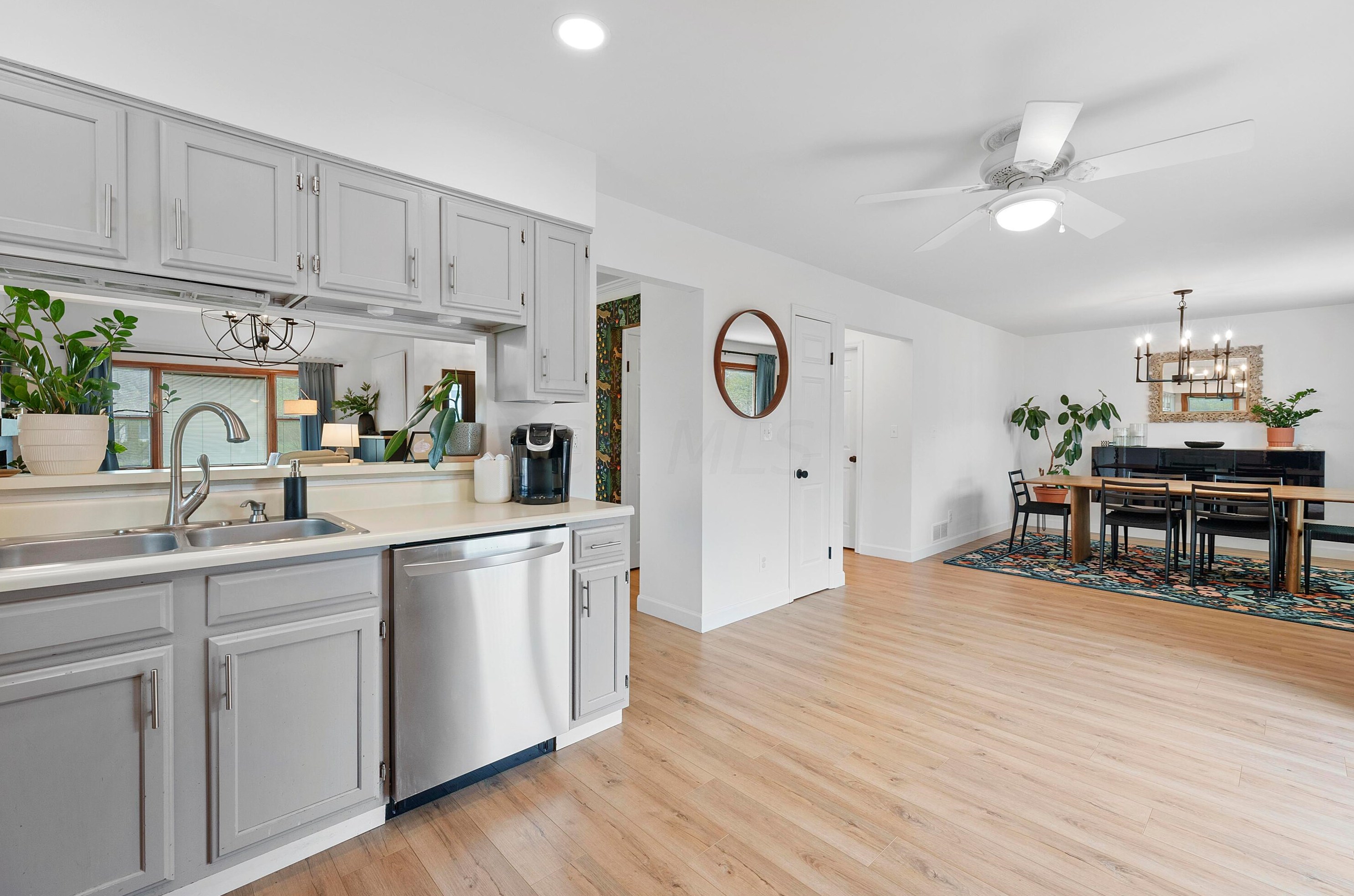 7244 Hopewell Ct, Dublin OH  43017-2899 exterior